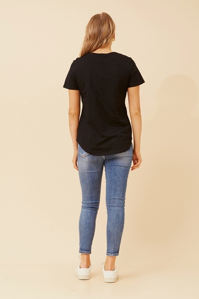 JODELLE GRAPHIC PRINT T-SHIRT