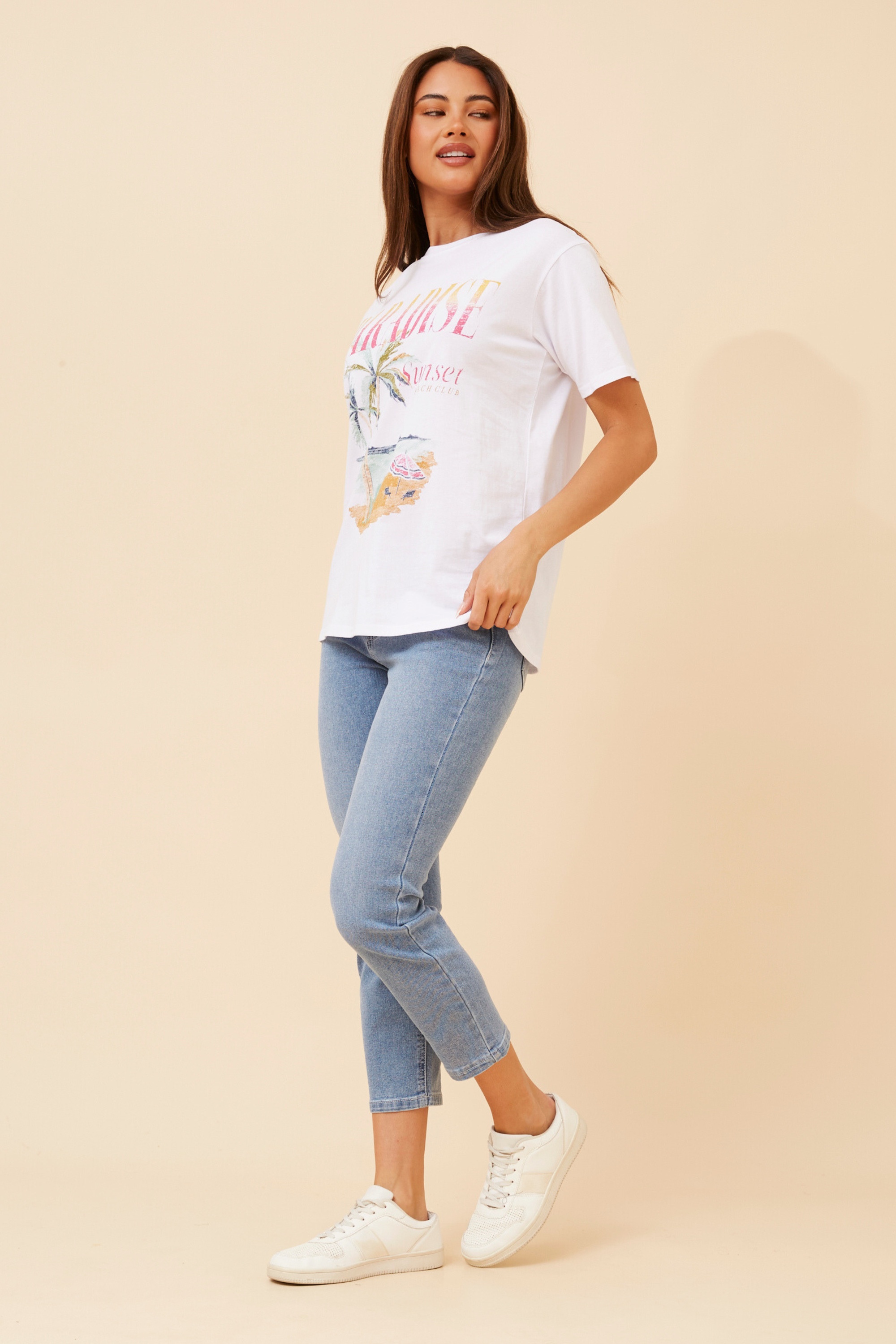 JULITA GRAPHIC PRINT TOP