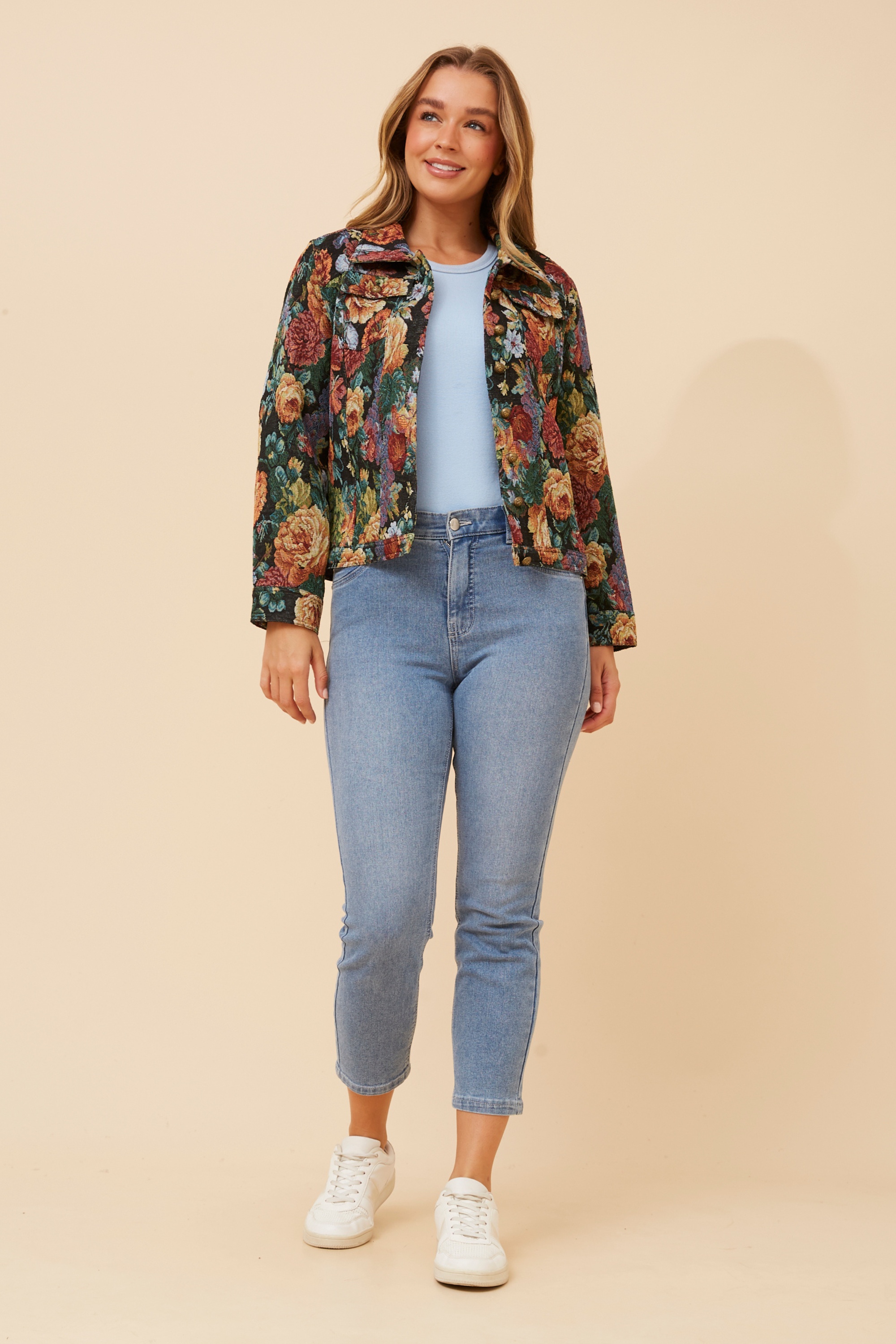 JUNIA FLORAL TAPESTRY JACKET