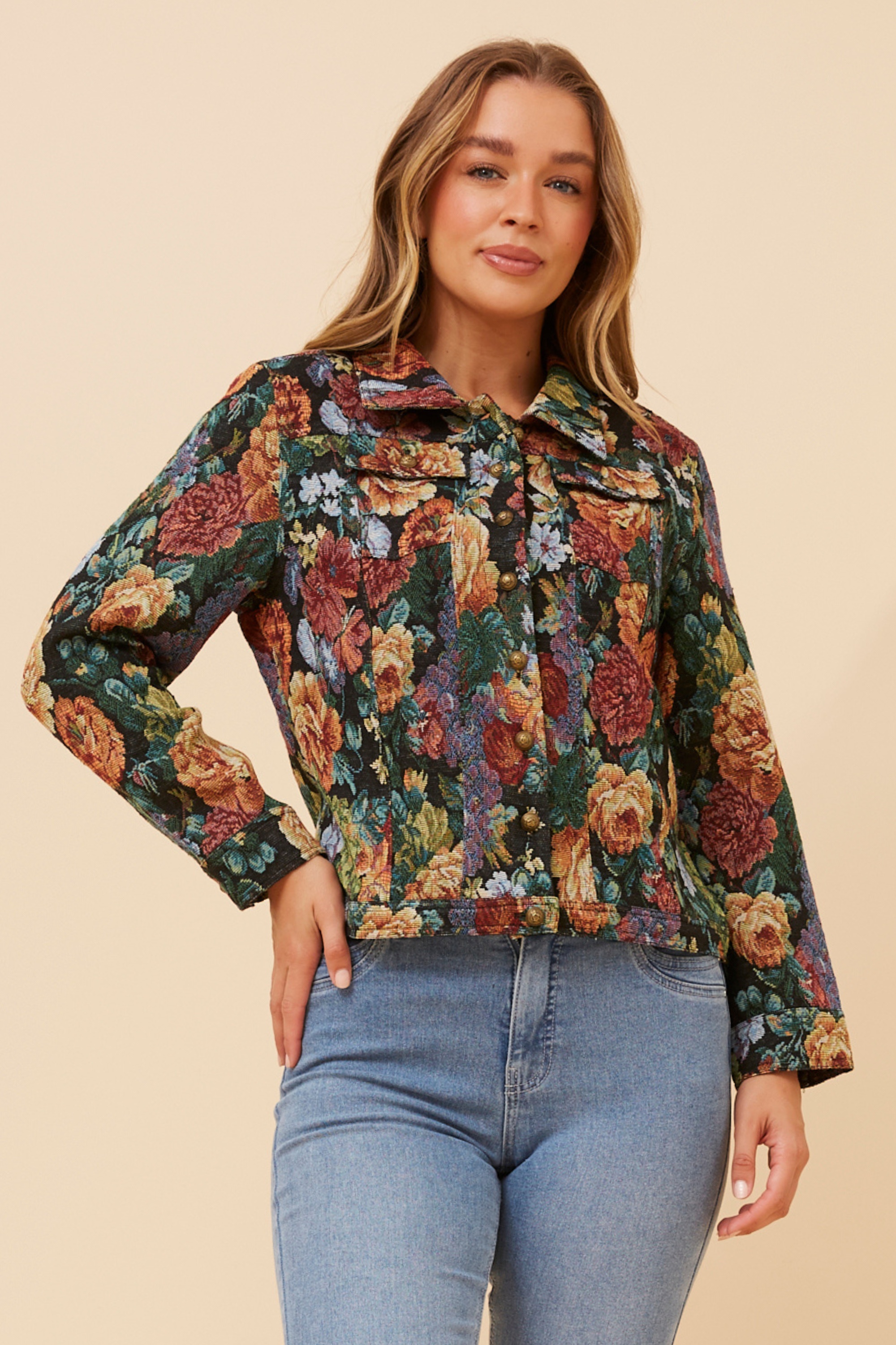JUNIA FLORAL TAPESTRY JACKET