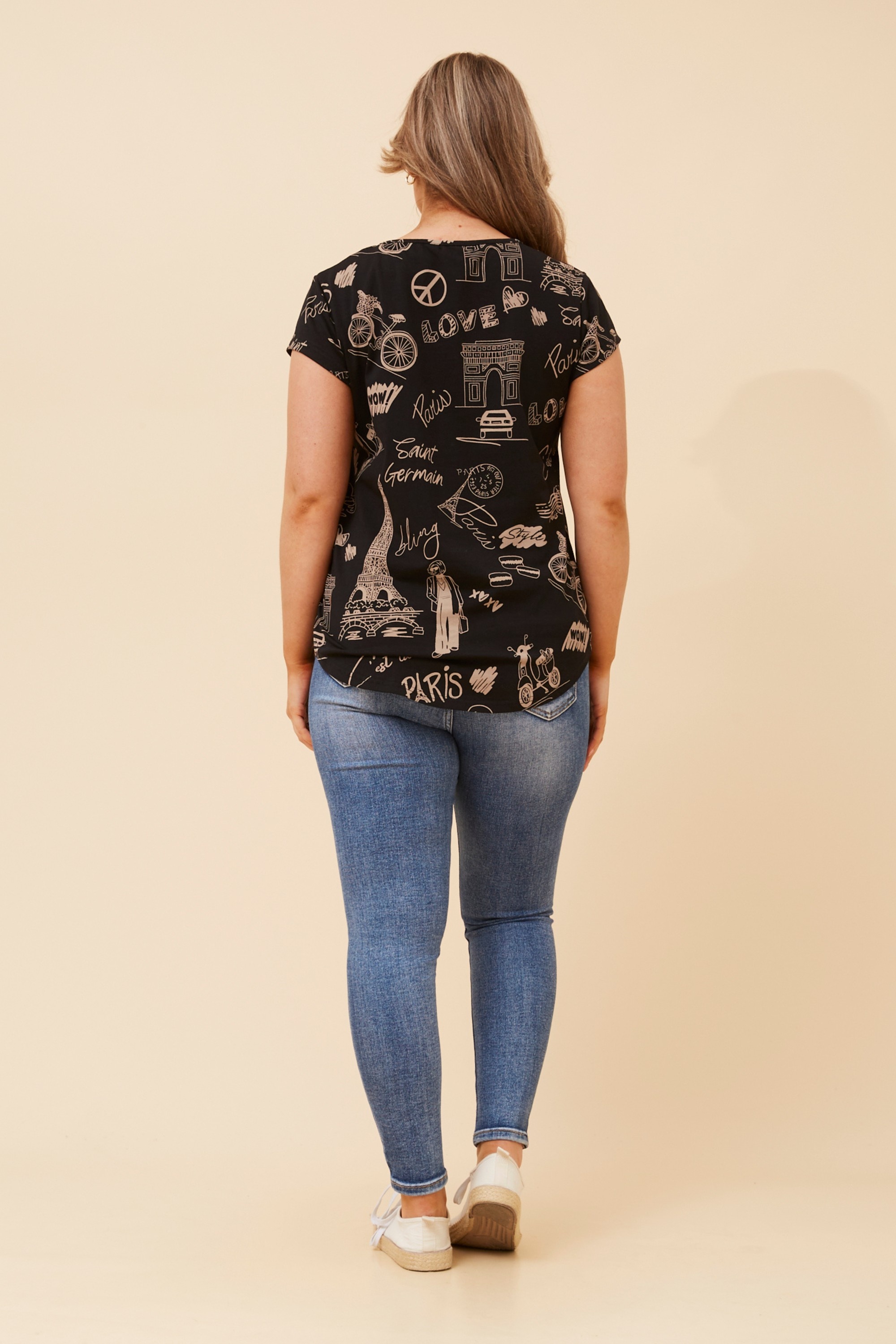 KAMIKO GRAPHIC PRINT TOP