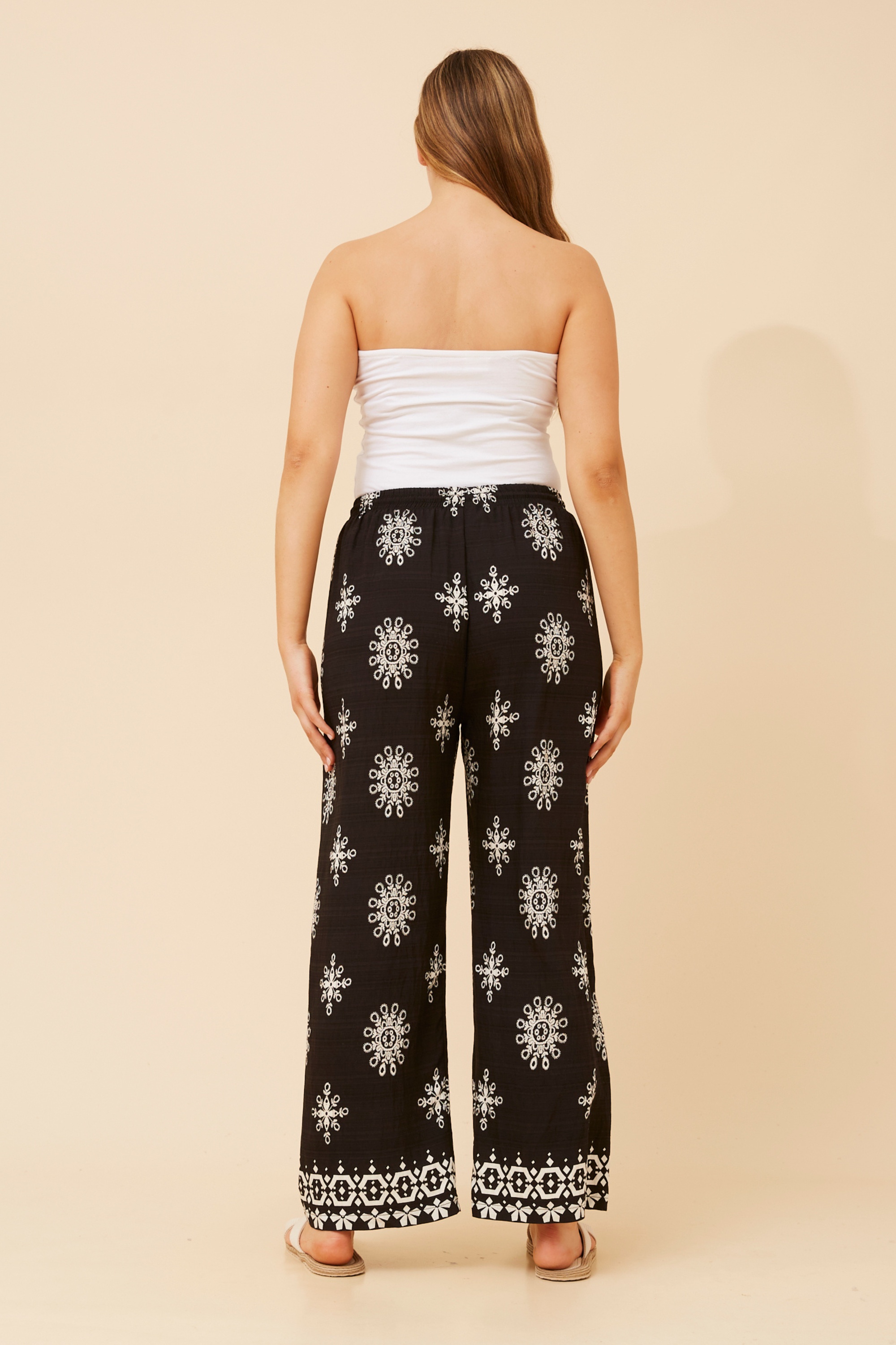 KARSYN EMBROIDERY PRINT PANTS