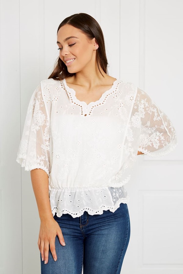 LACE EMBROIDERY TOP
