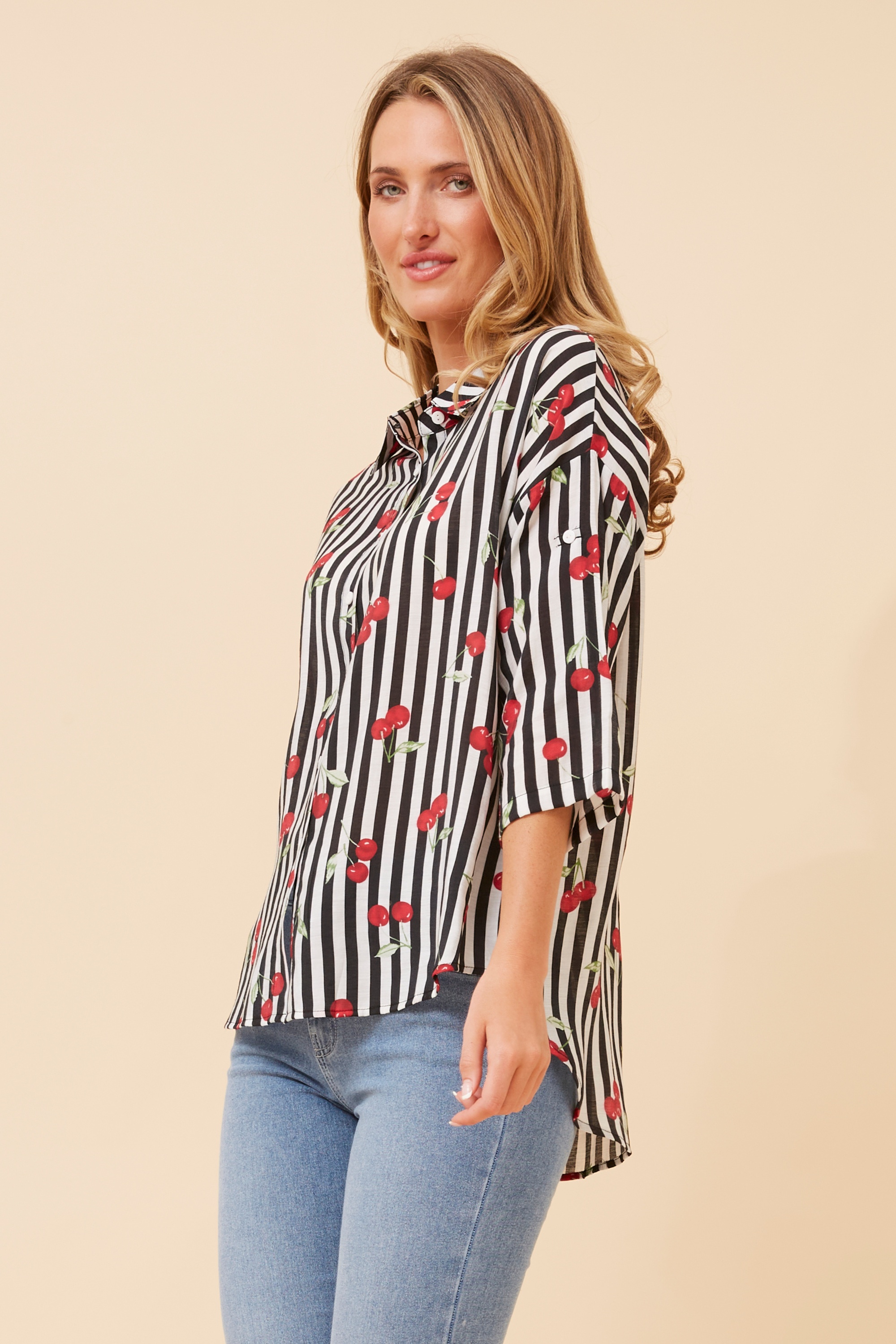 LAKEISHA CHERRY PRINT TOP