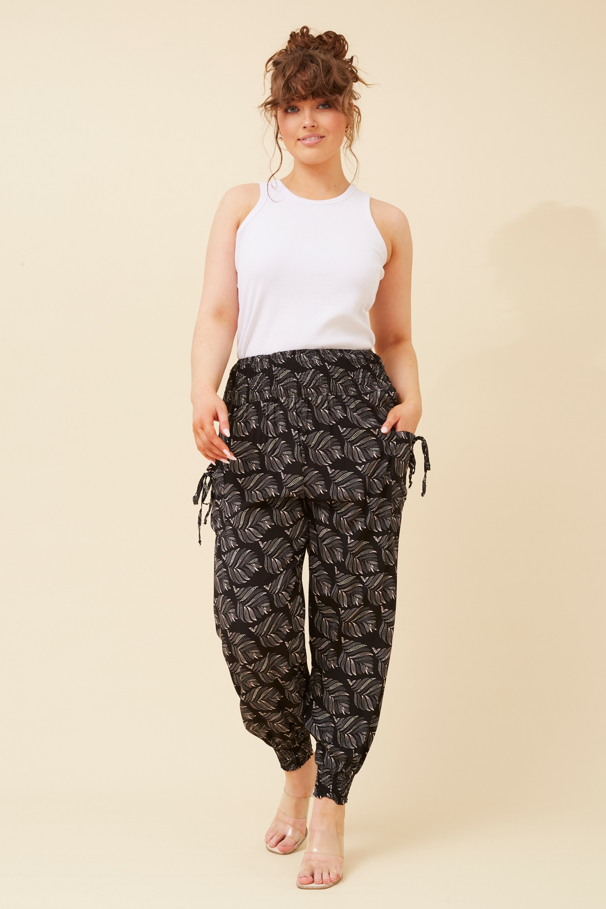 LEAF PRINT HAREM PANTS