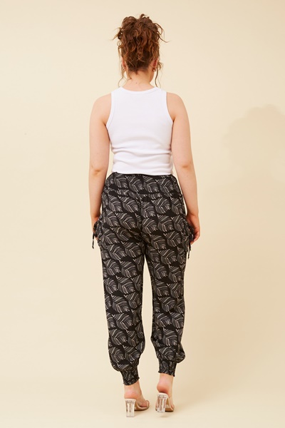 LEAF PRINT HAREM PANTS