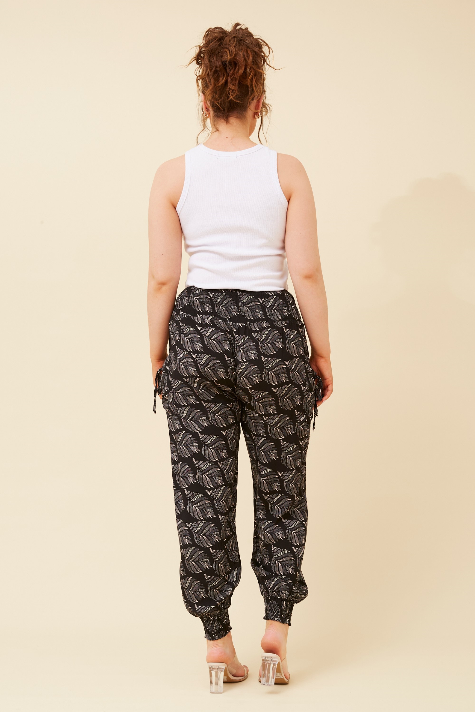 LEAF PRINT HAREM PANTS