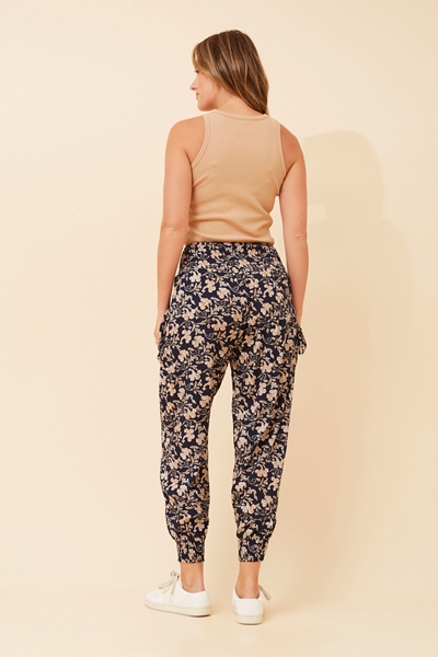 LEAF PRINT HAREM PANTS