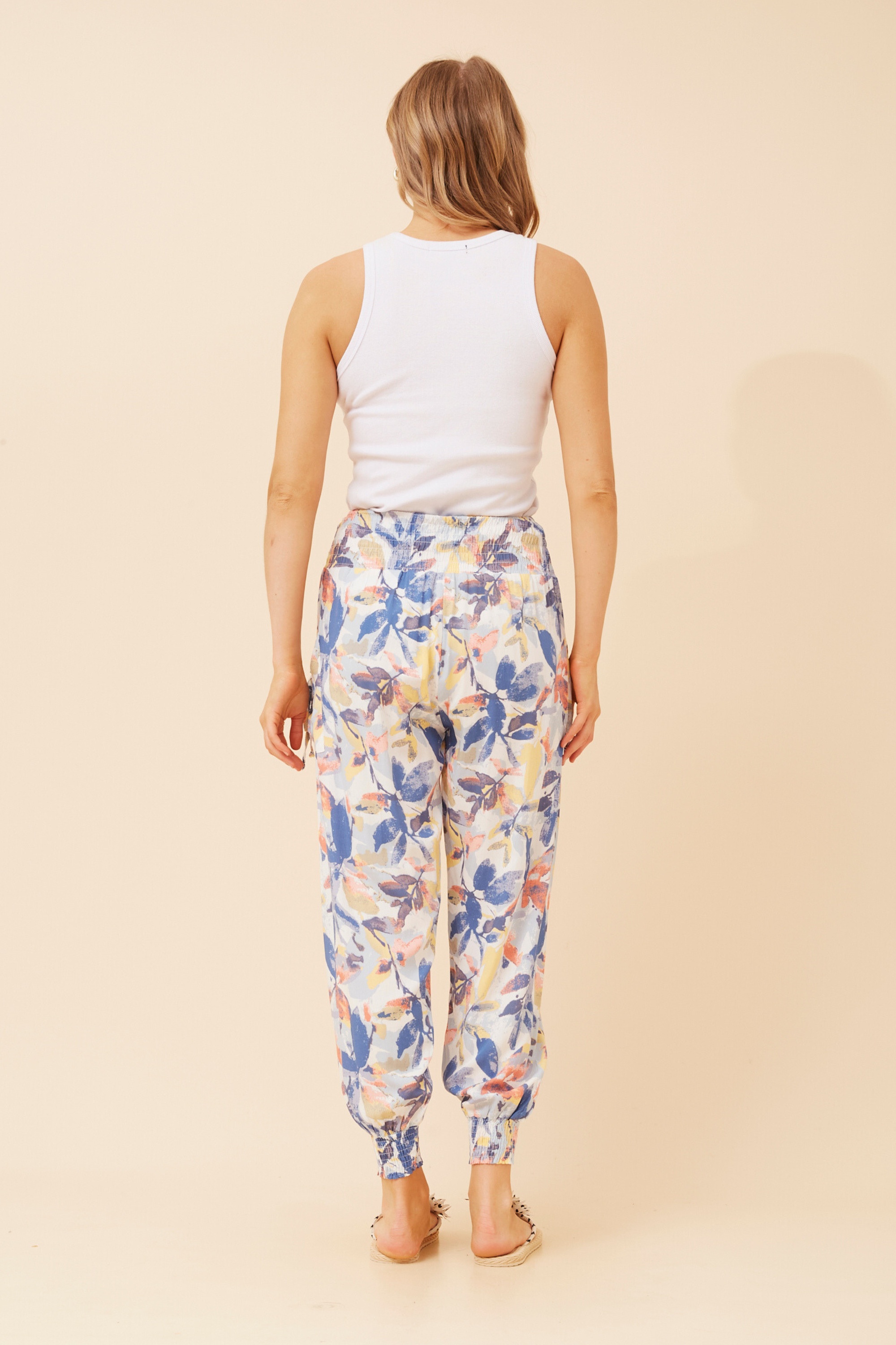 LEAF PRINT HAREM PANTS