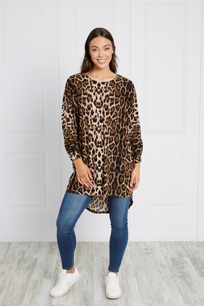 LEOPARD HI LOW HEM TOP