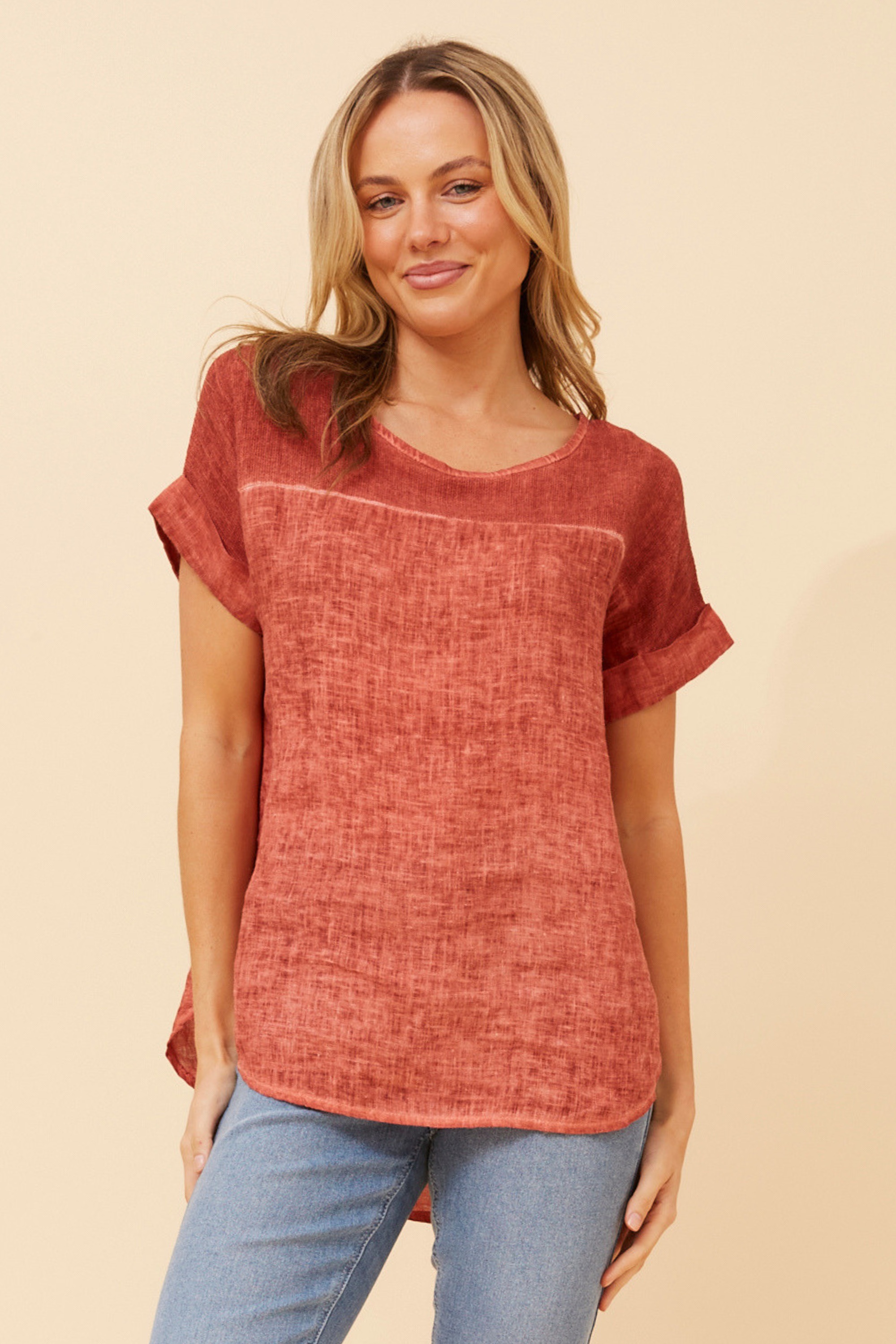 LEORA SOLID LINEN TOP
