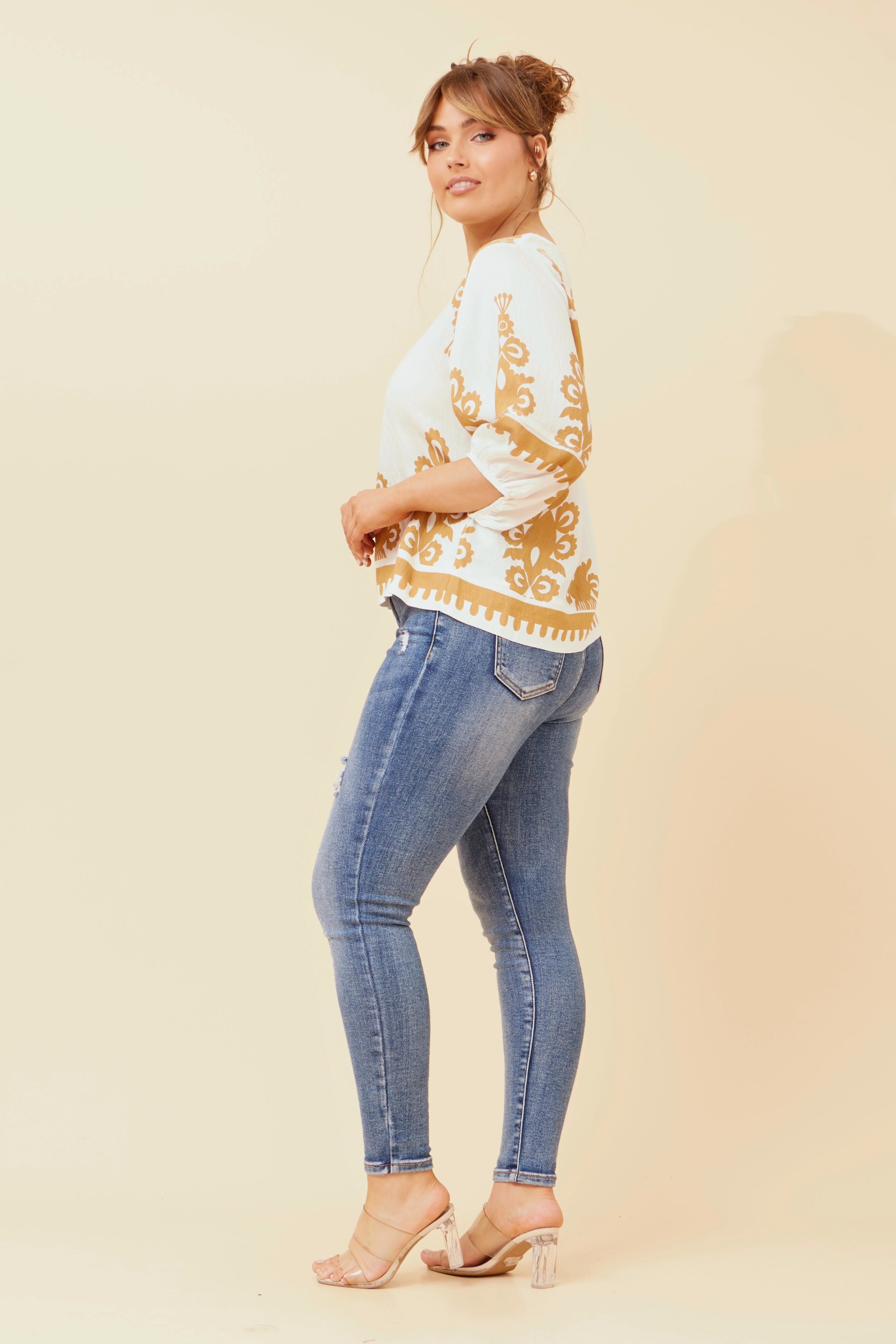 LIESL BORDER PRINT TOP