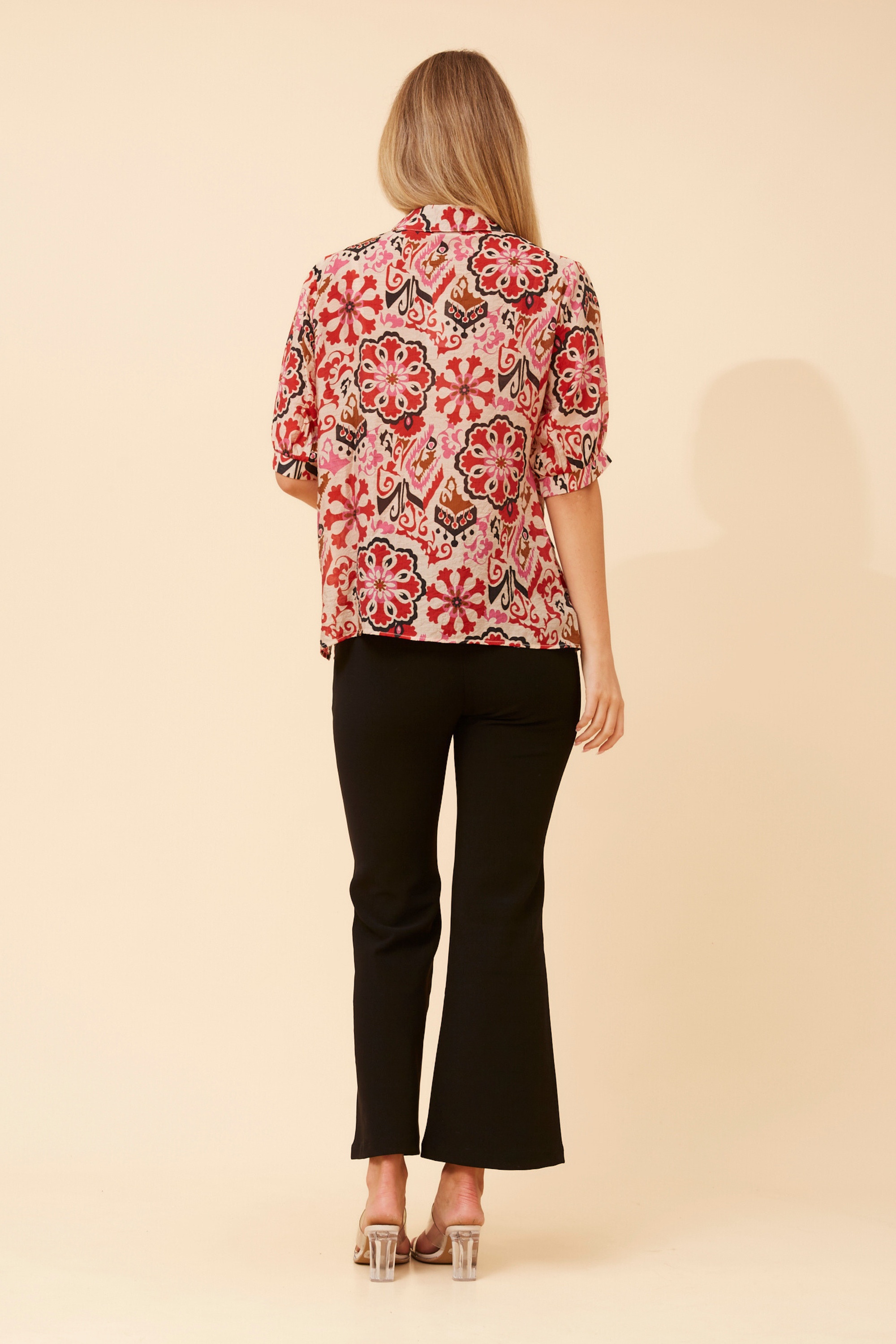 LILIAS ABSTRACT PRINT BLOUSE