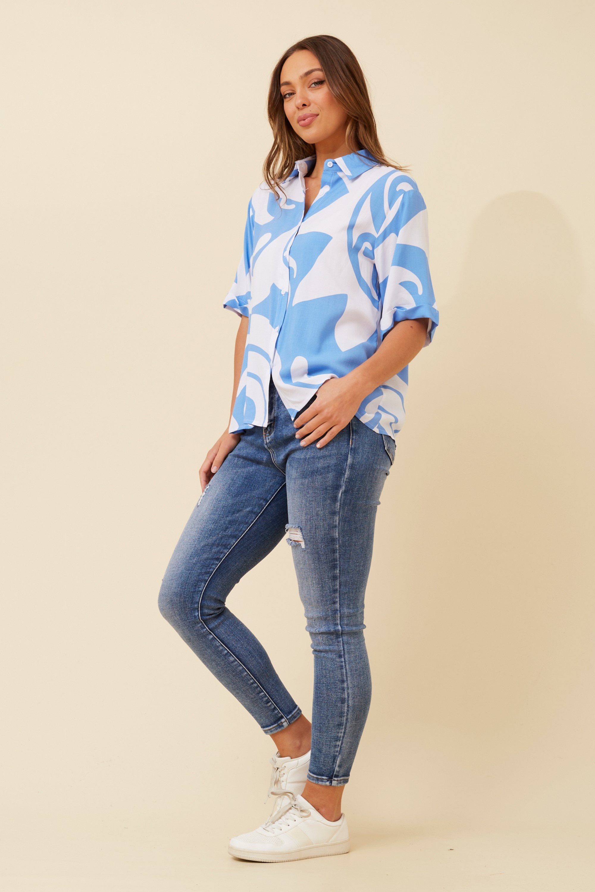 LIVVY ABSTRACT PRINT SHIRT