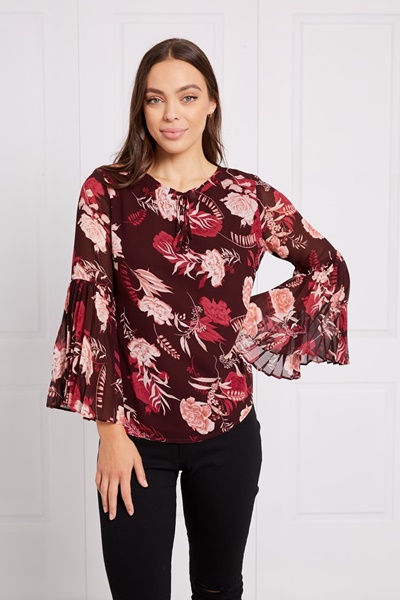 LONG PLEATED SLEEVES FLORAL TOP