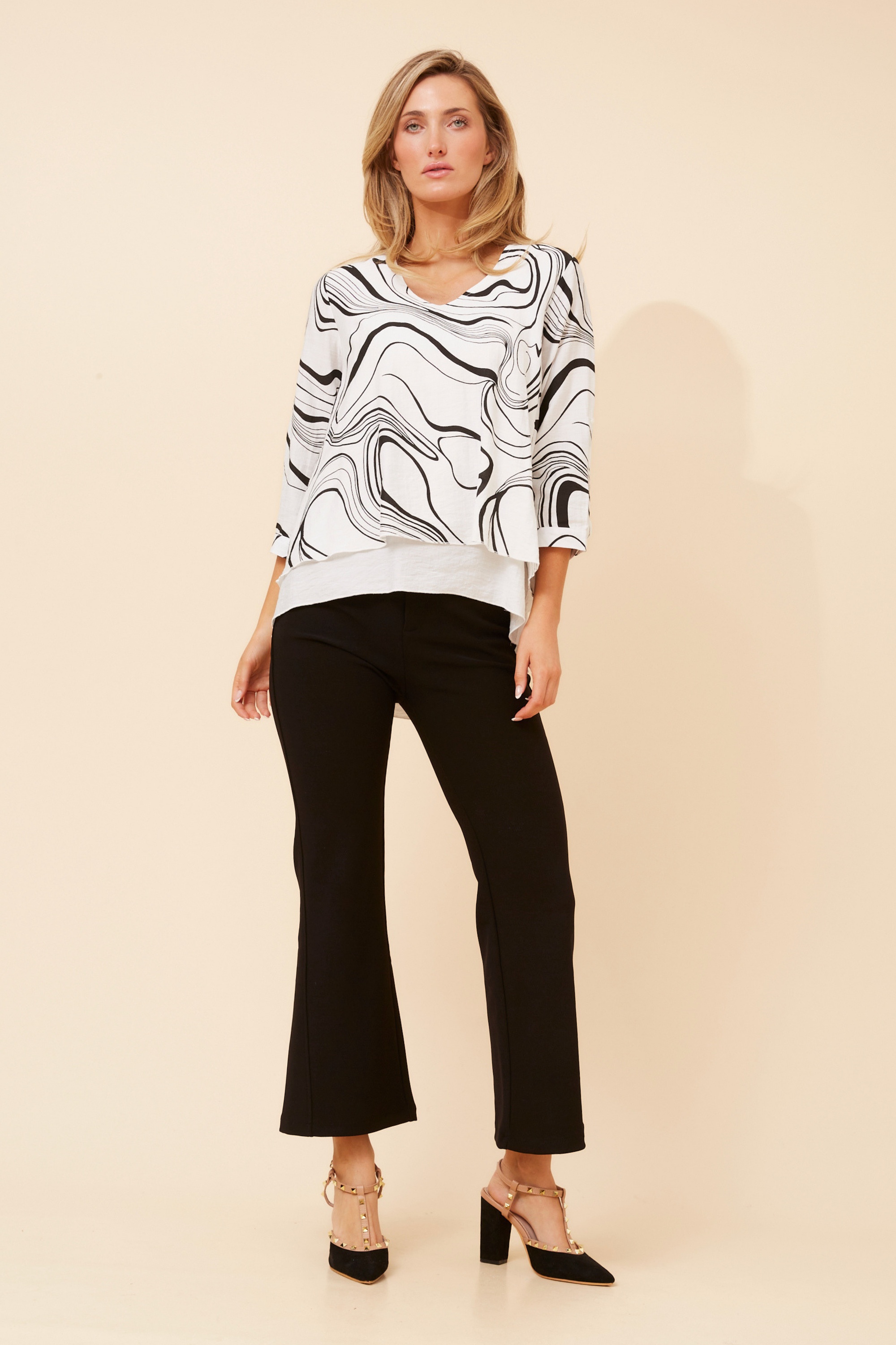 LORETO ABSTRACT PRINT TOP