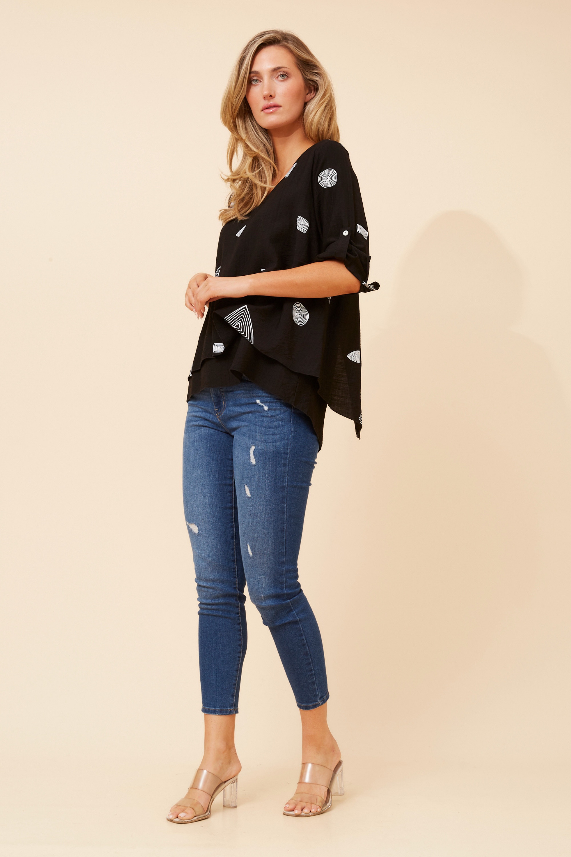 LORETO ABSTRACT PRINT TOP