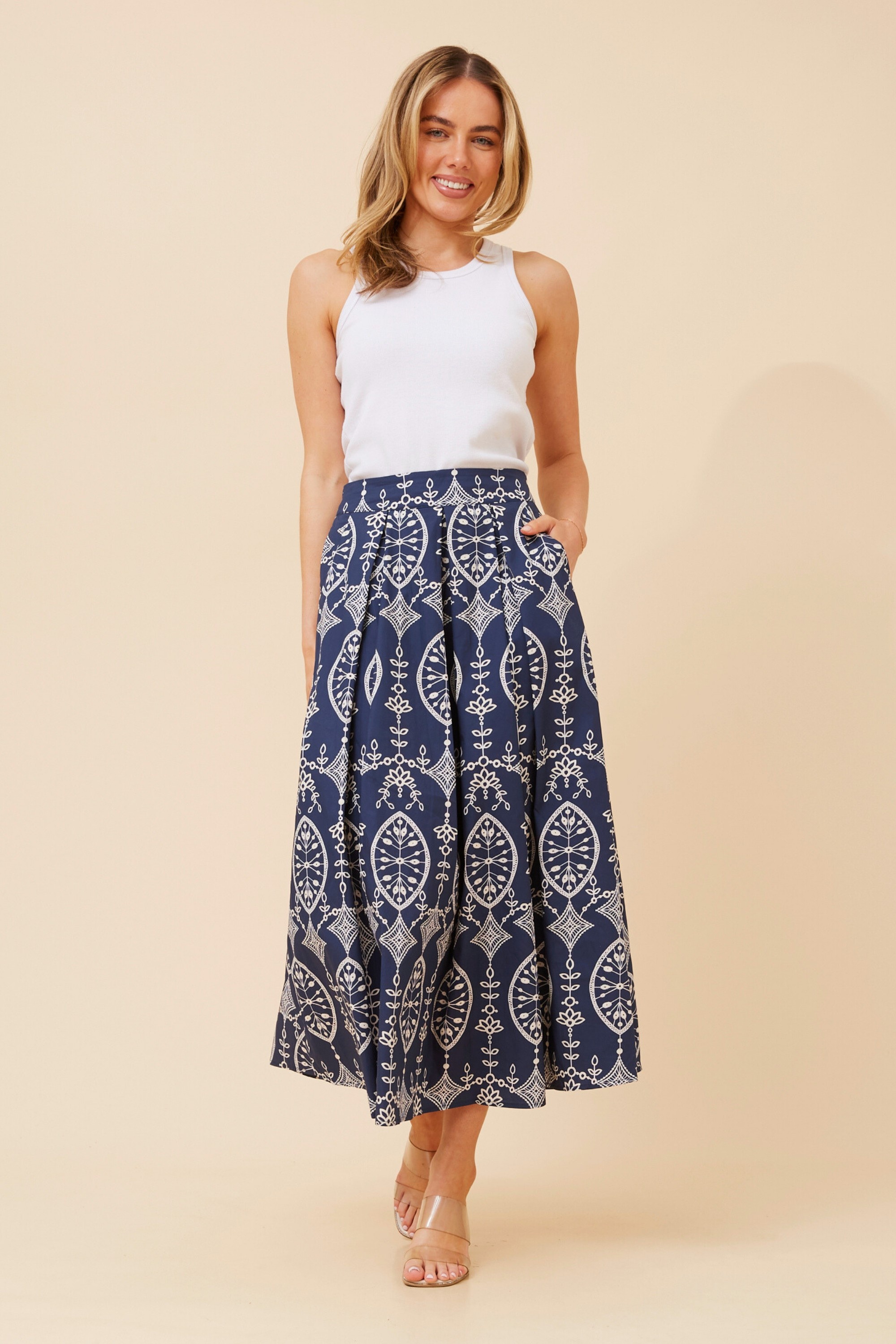 LOUISIANA MIMIC EMBROIDERED SKIRT