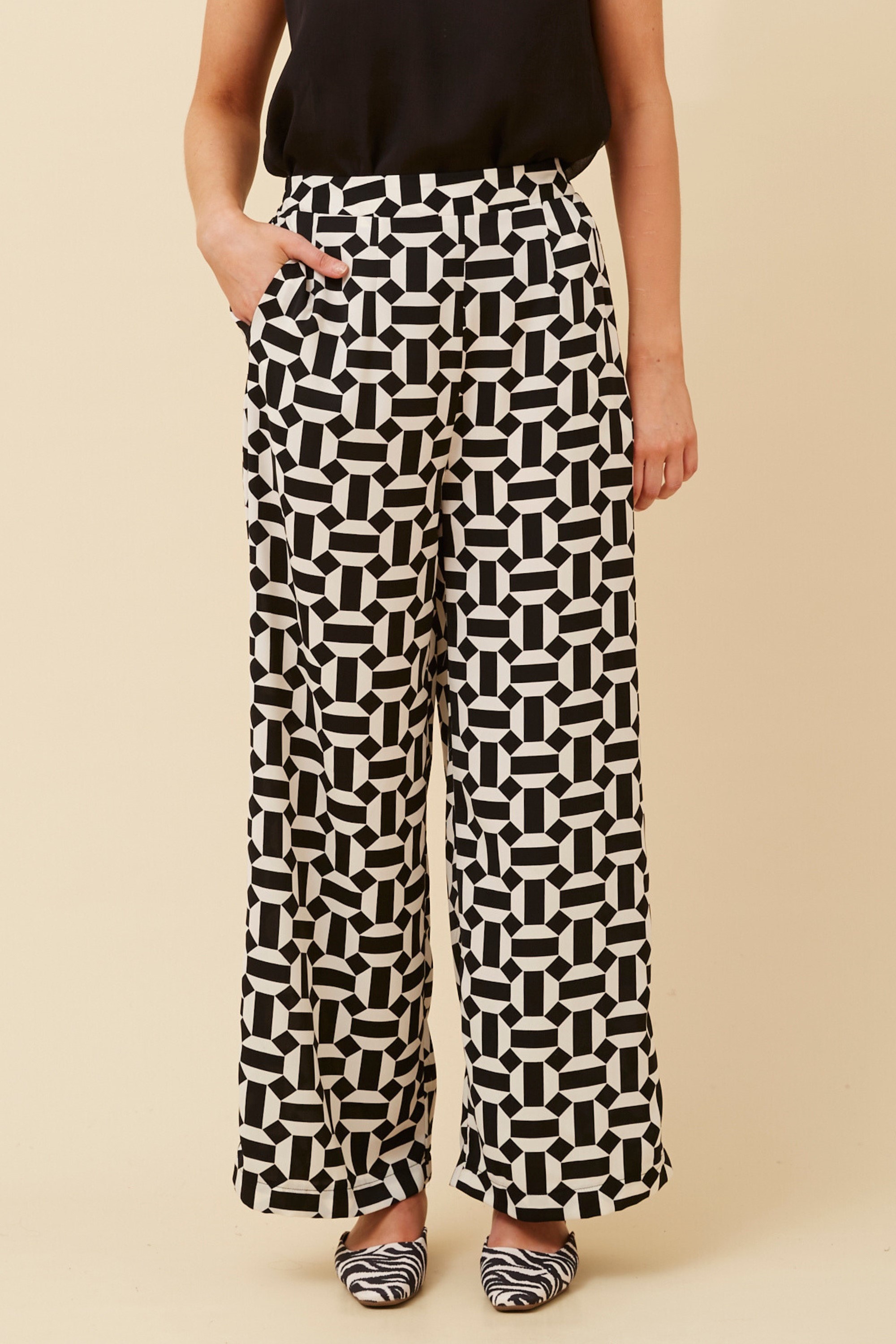 LOXANA GEOMETRIC PRINT PANTS