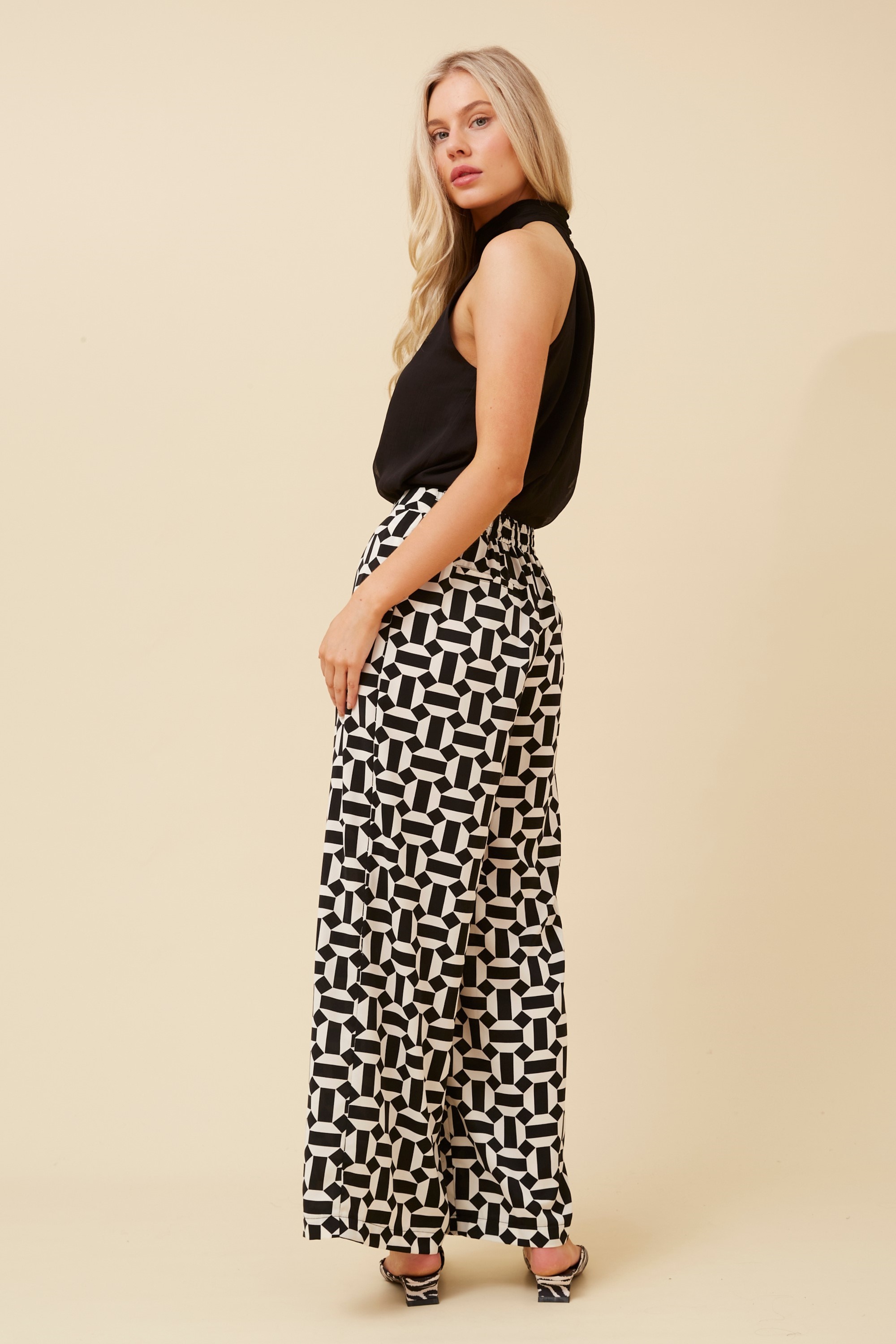 LOXANA GEOMETRIC PRINT PANTS