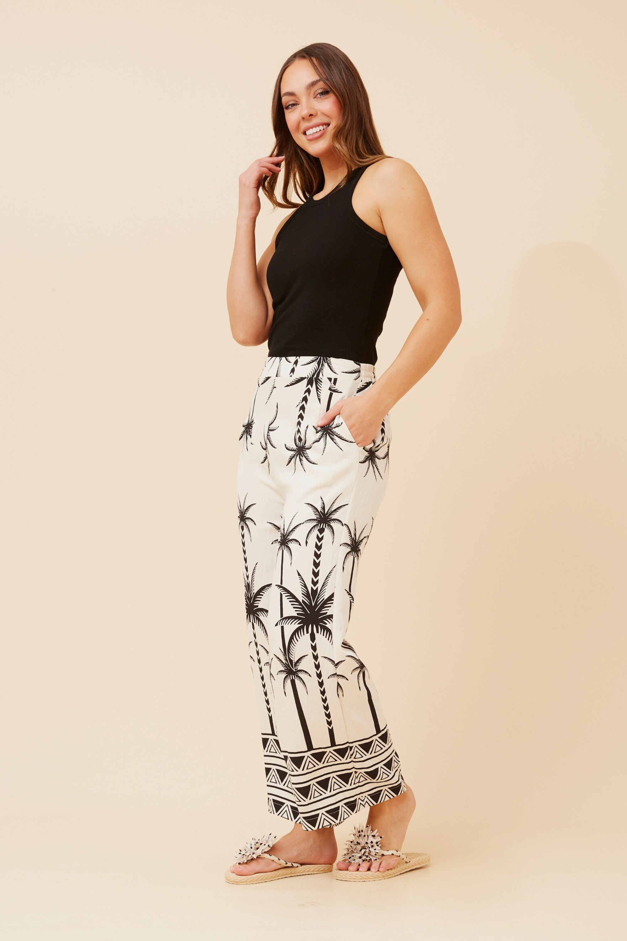 LOXANA PALM PRINT PANTS