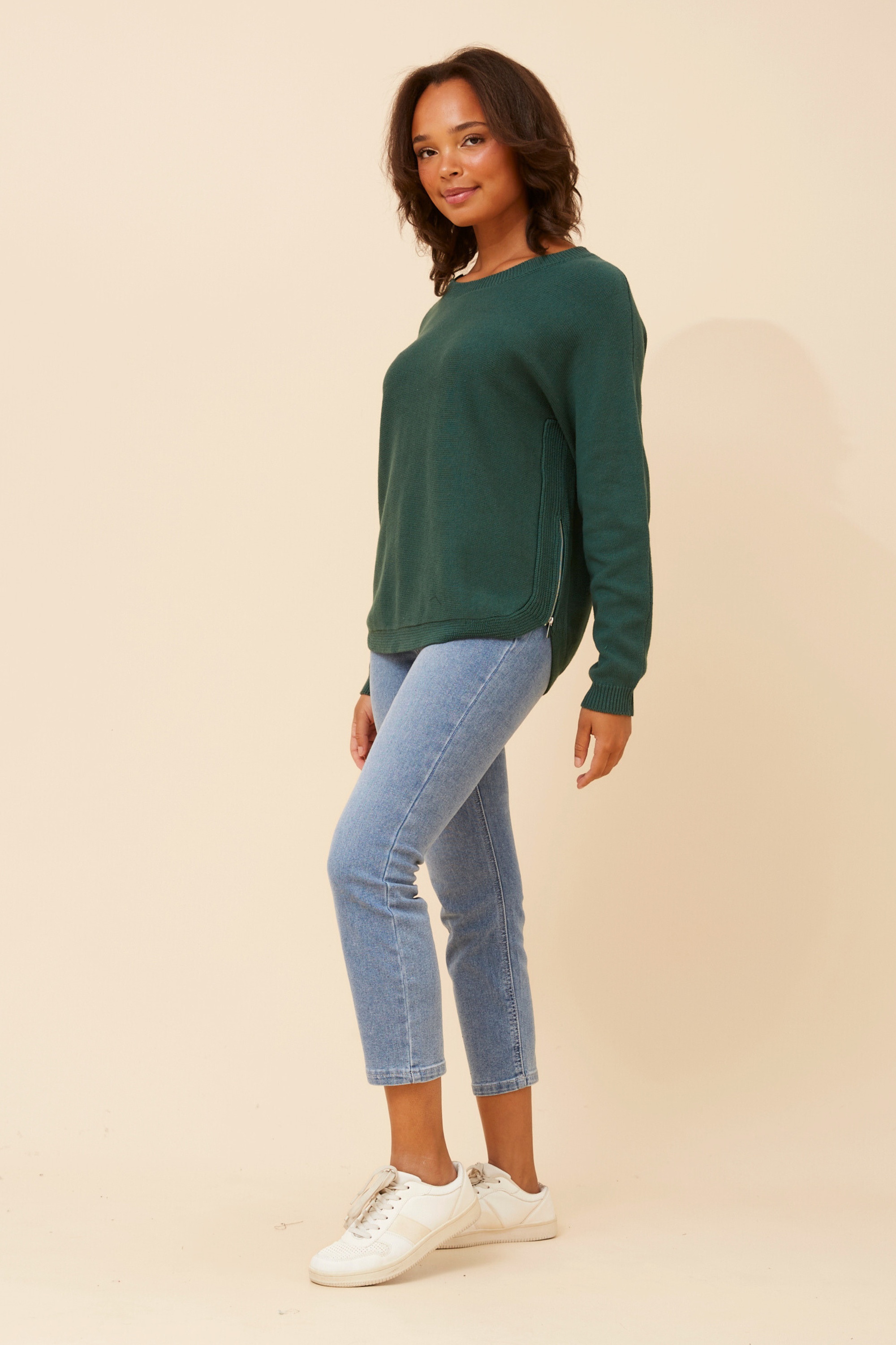 LUBA SOLID KNIT PULLOVER