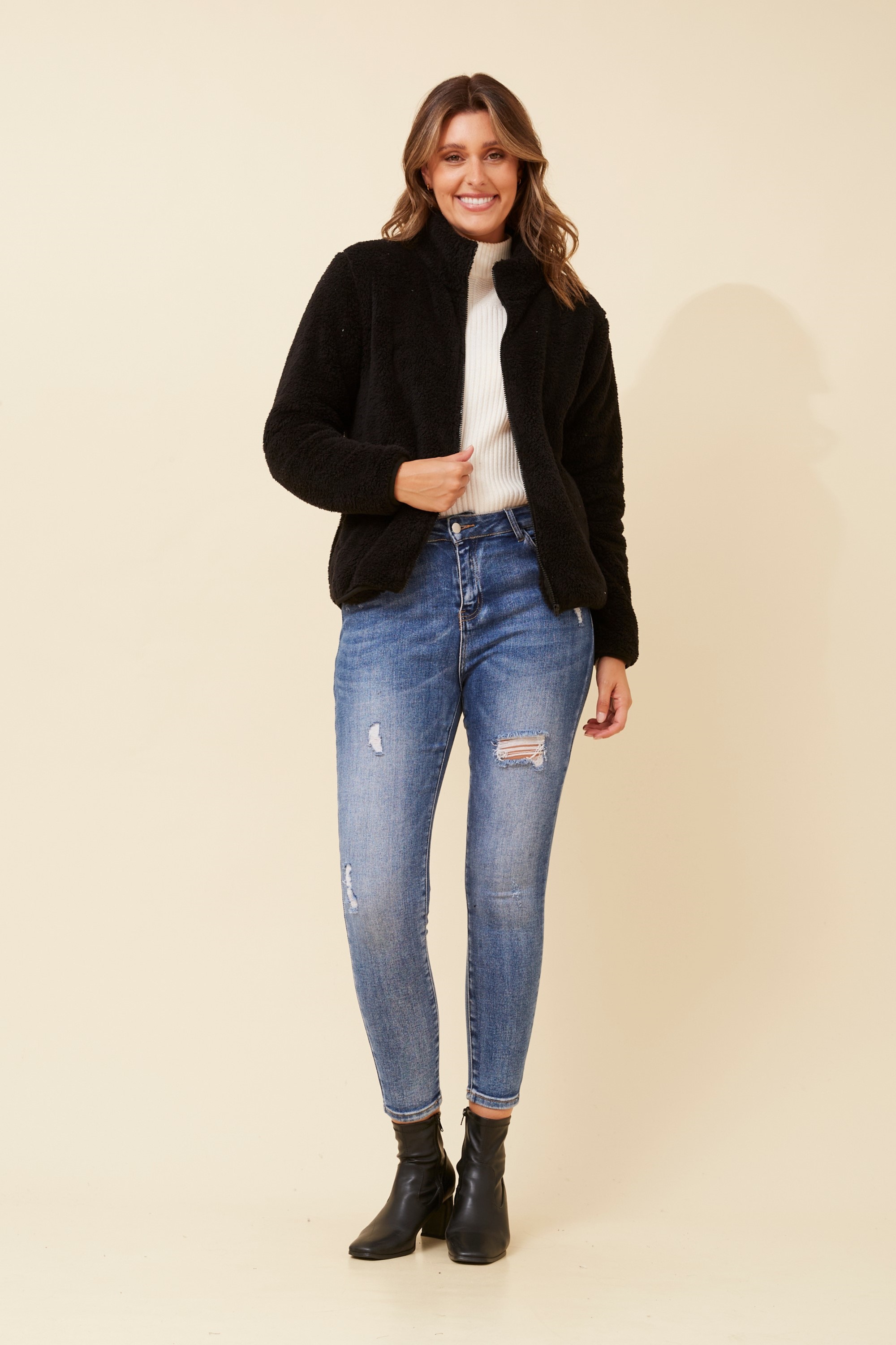 LYN FAUX FUR JACKET (PLUS)
