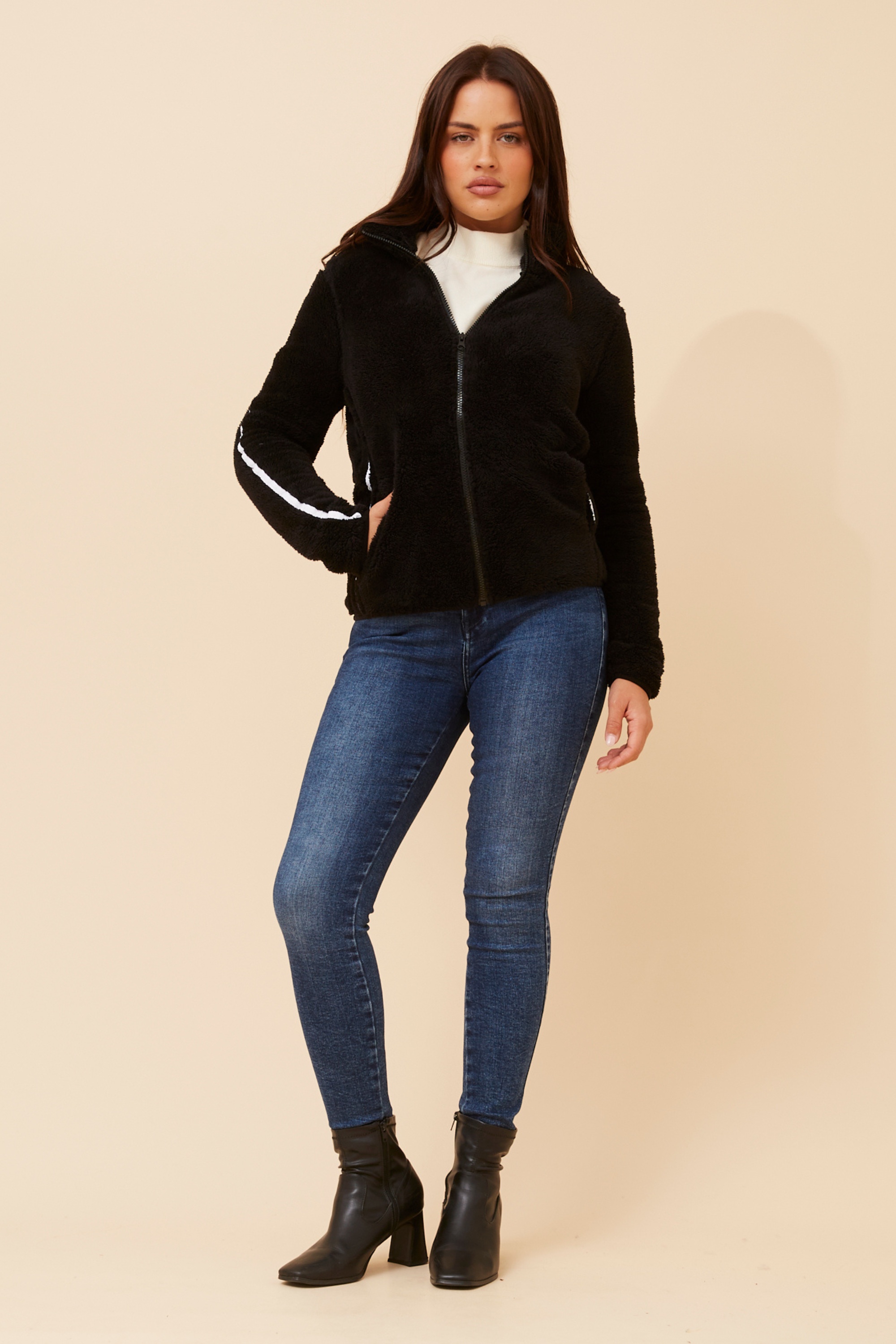 LYN FAUX FUR JACKET
