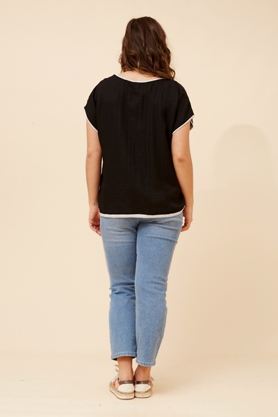LYNKA SOLID LINEN BLEND TOP