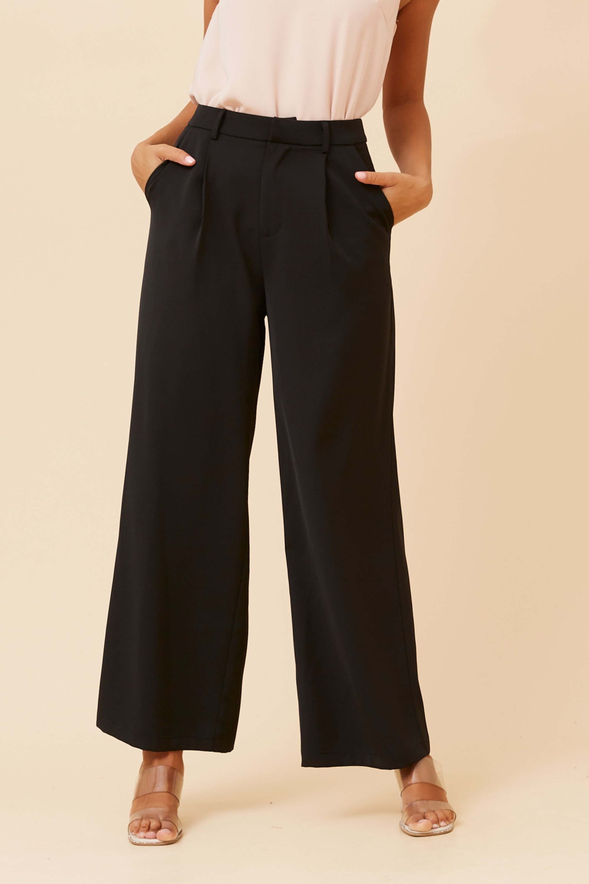 MAHA SOLID WIDE LEG PANTS