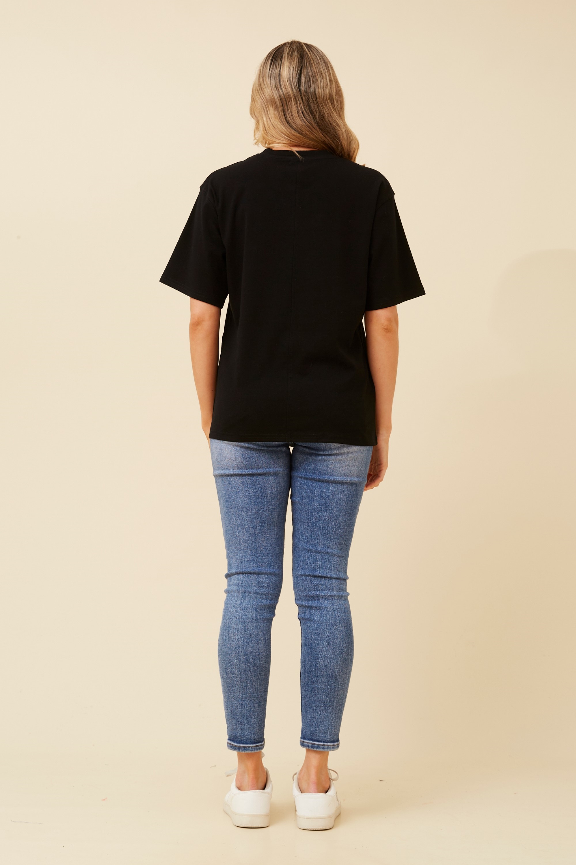 MALIA EMBROIDED TEE