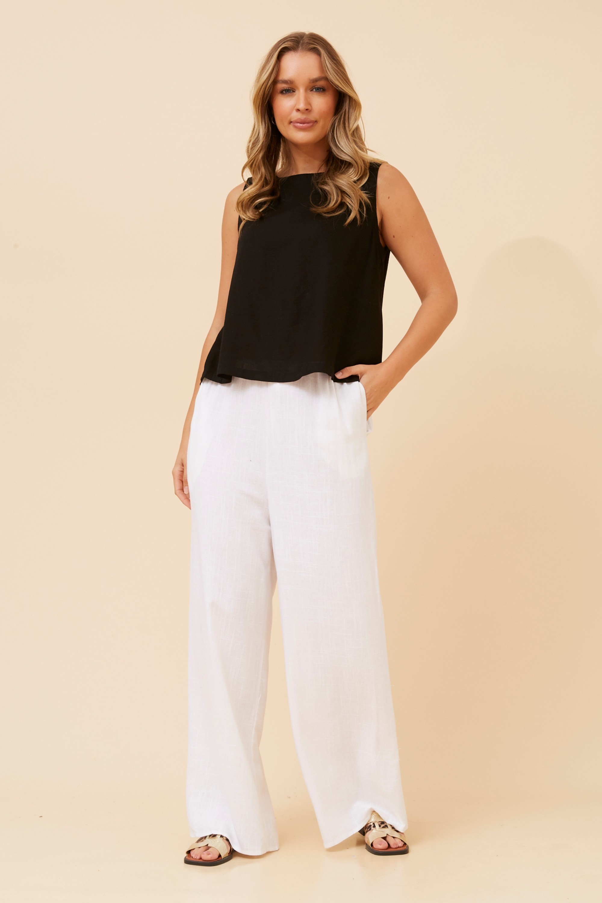 MARIBEL SLEEVELESS LINEN BLEND TOP
