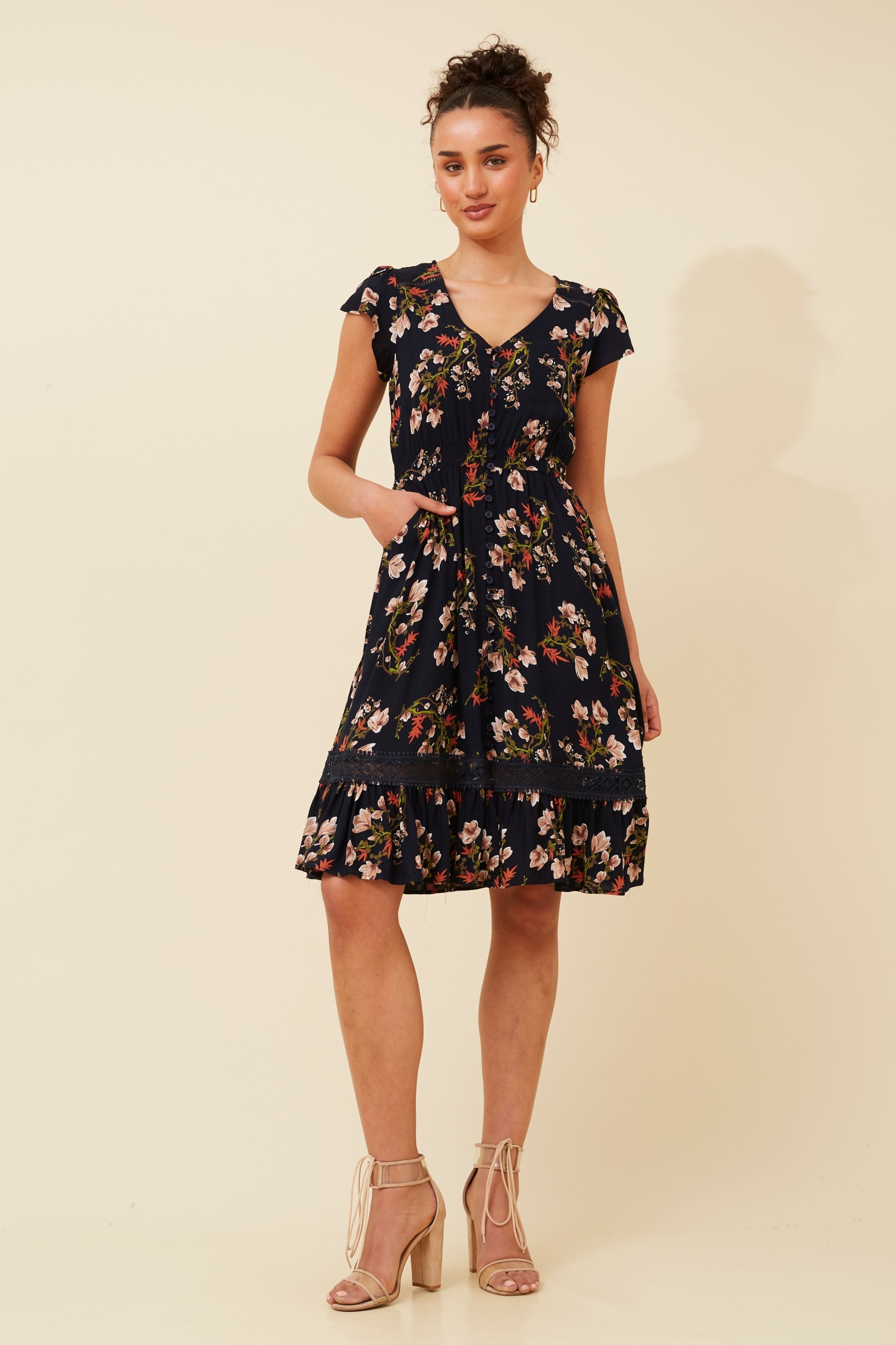 MOROCCO FLORAL KNEE LENGTH DRESS