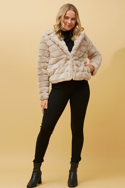 MOSCOW FAUX FUR CROP JACKET