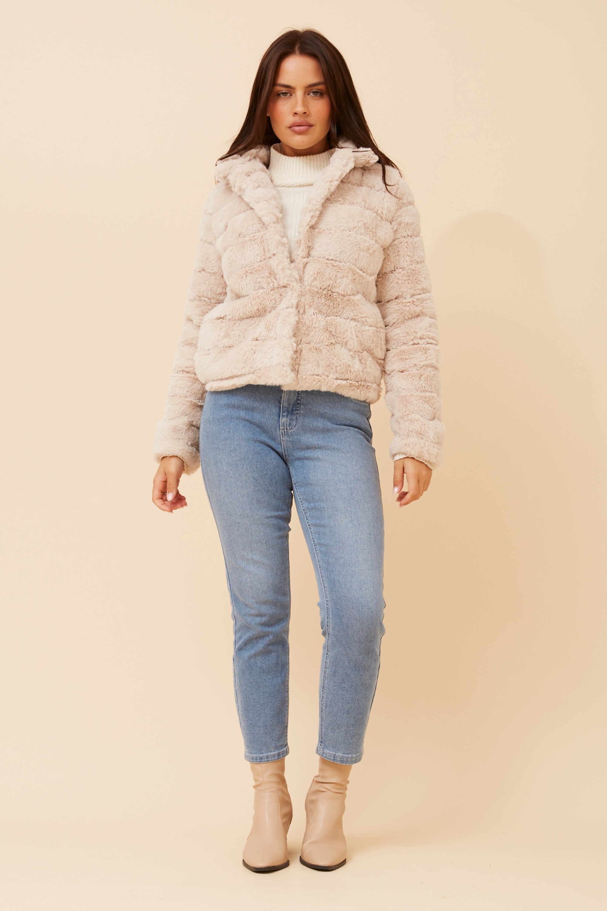 MOSCOW FAUX FUR JACKET
