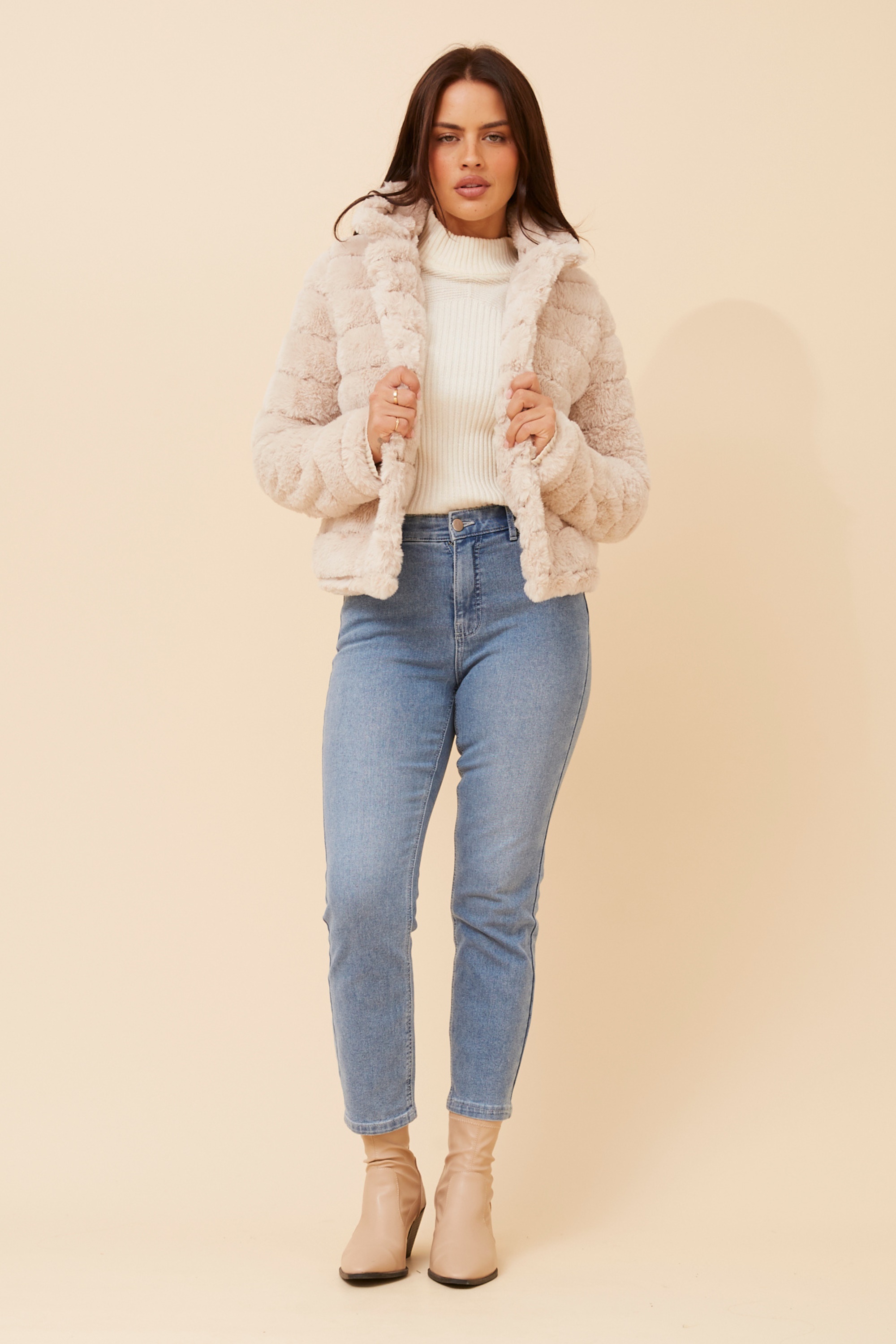 MOSCOW FAUX FUR JACKET