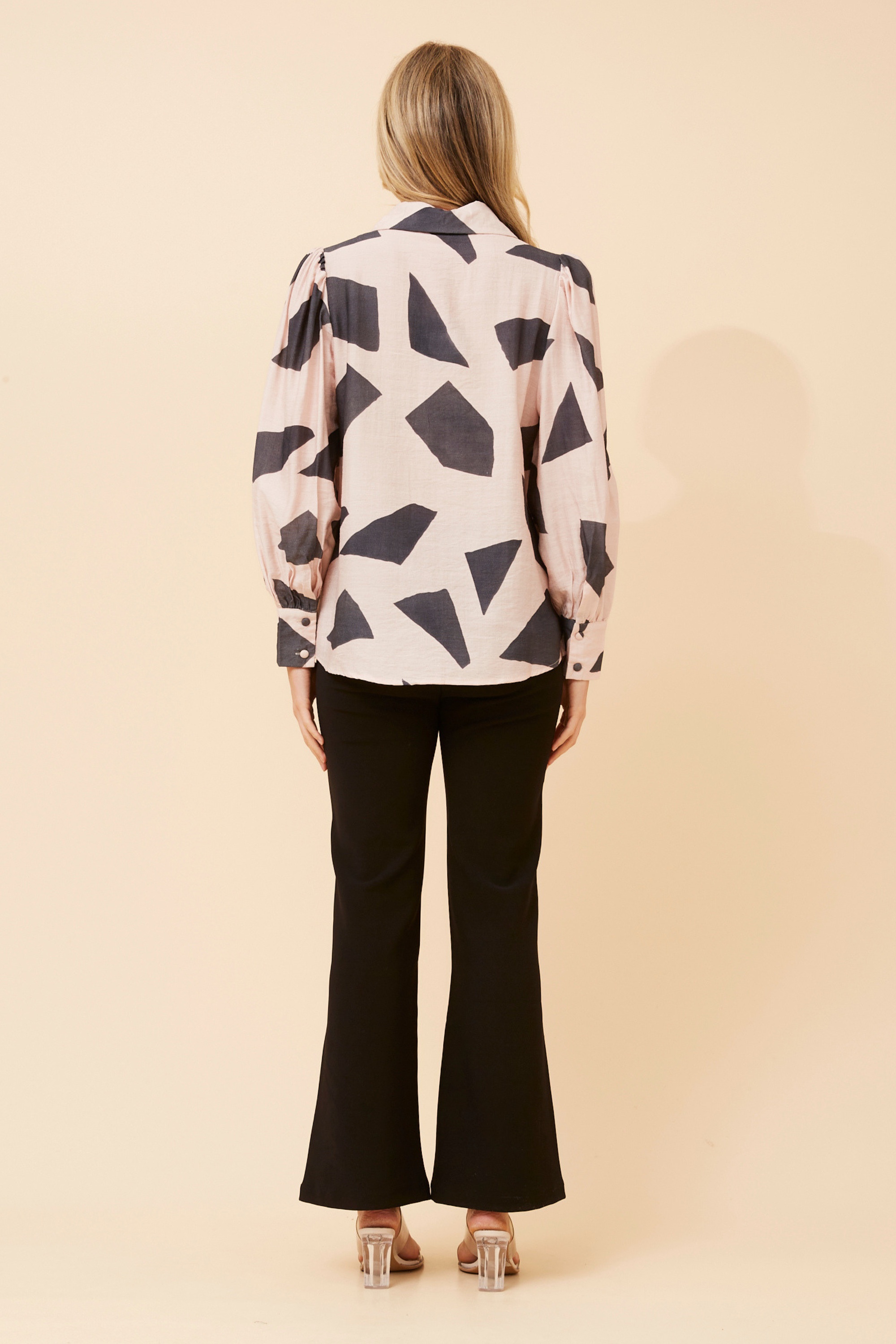 NALDA ABSTRACT PRINT SHIRT