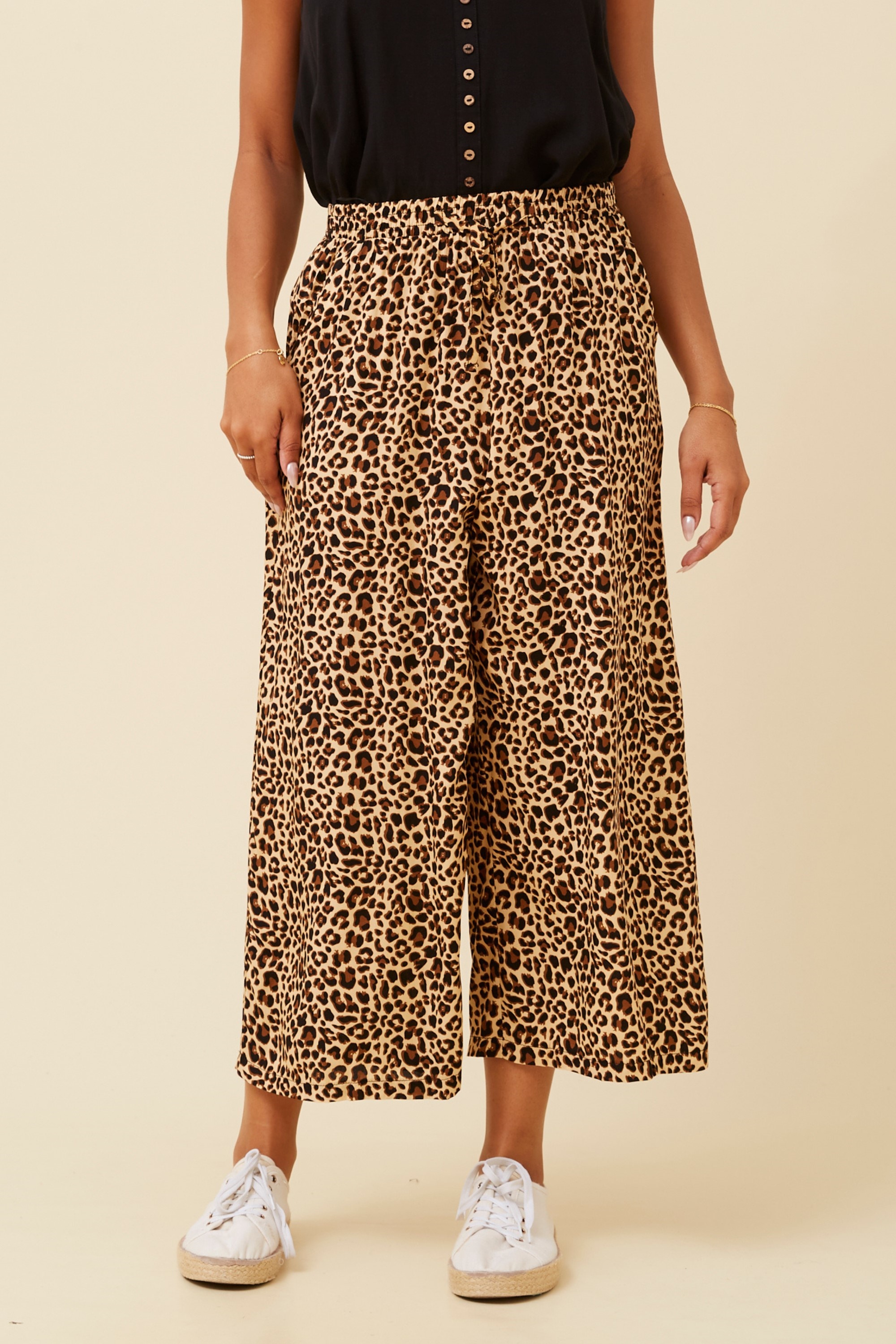 NERIAH ANIMAL PRINT PANTS