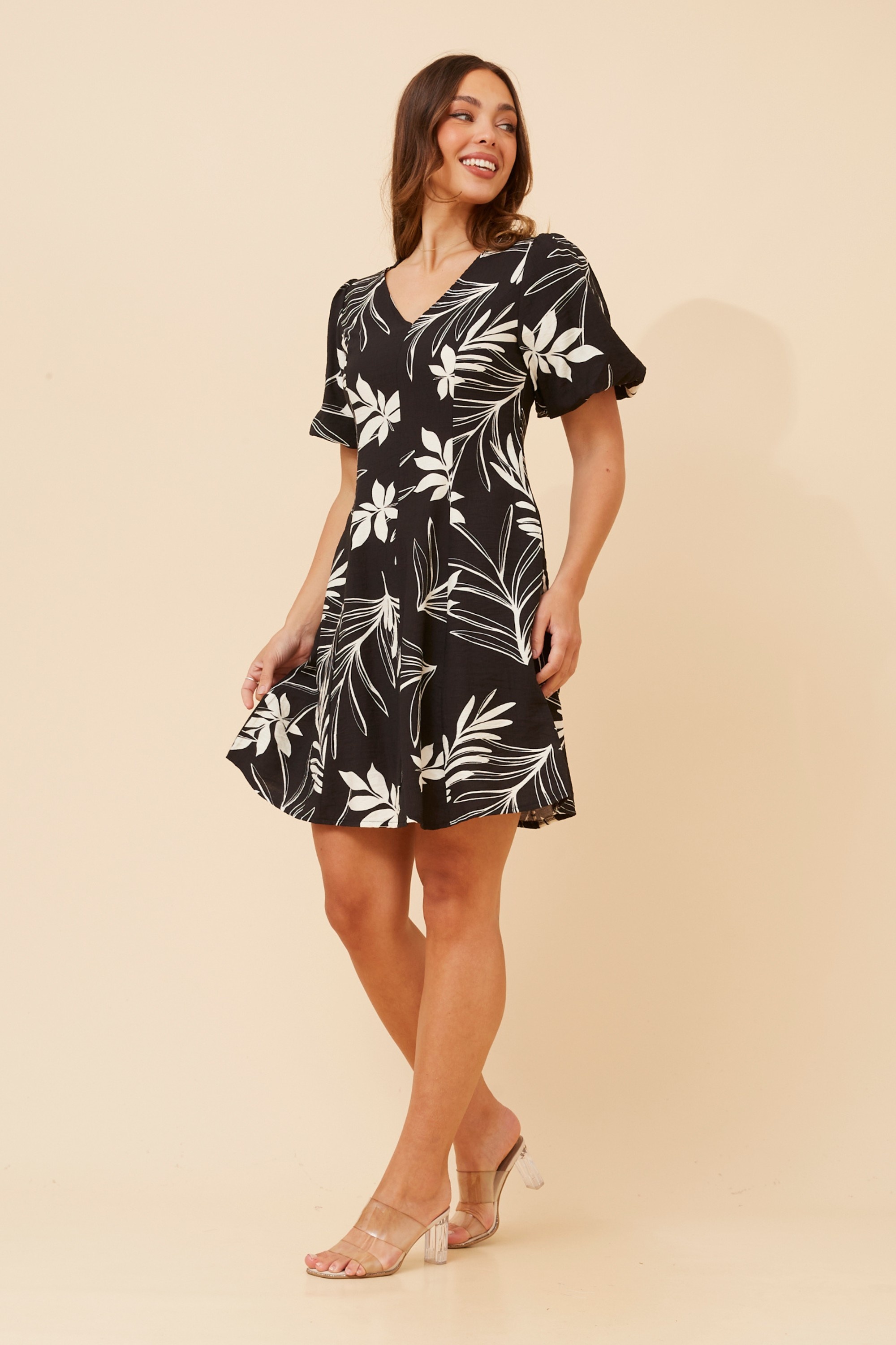 NILA LEAF PRINT SHORT DRESS
