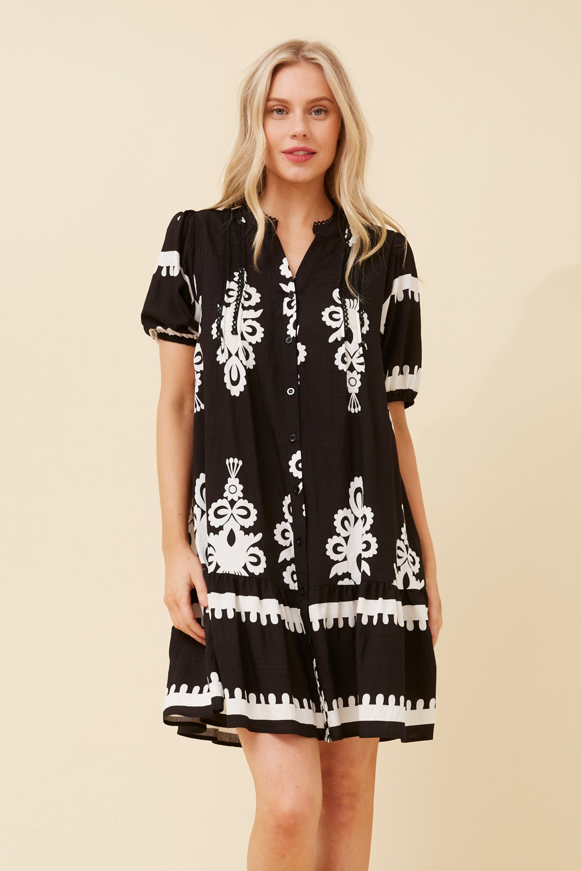 NIXA BORDER PRINT SHORT DRESS