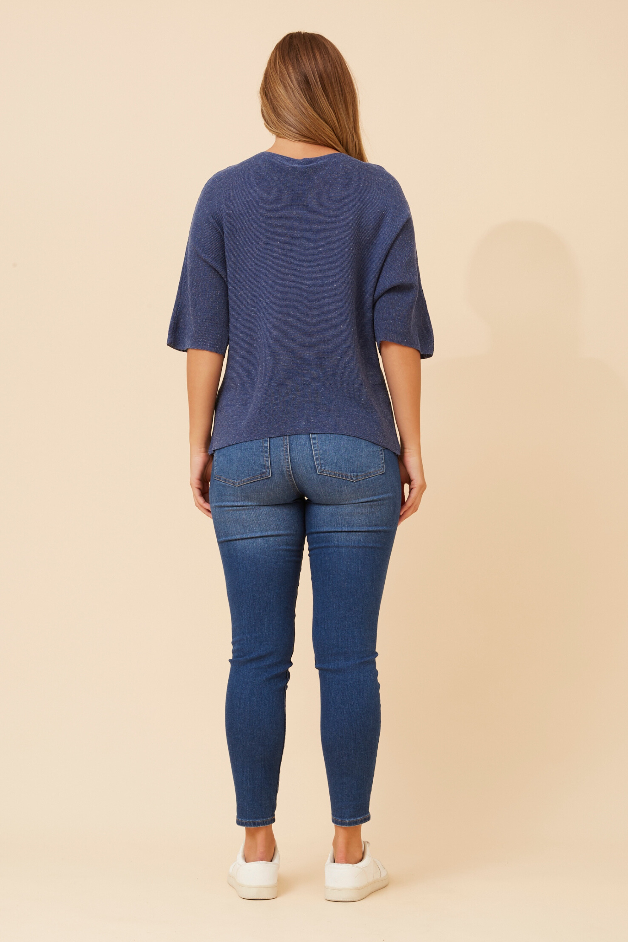 NOLANA SOLID KNIT PULLOVER