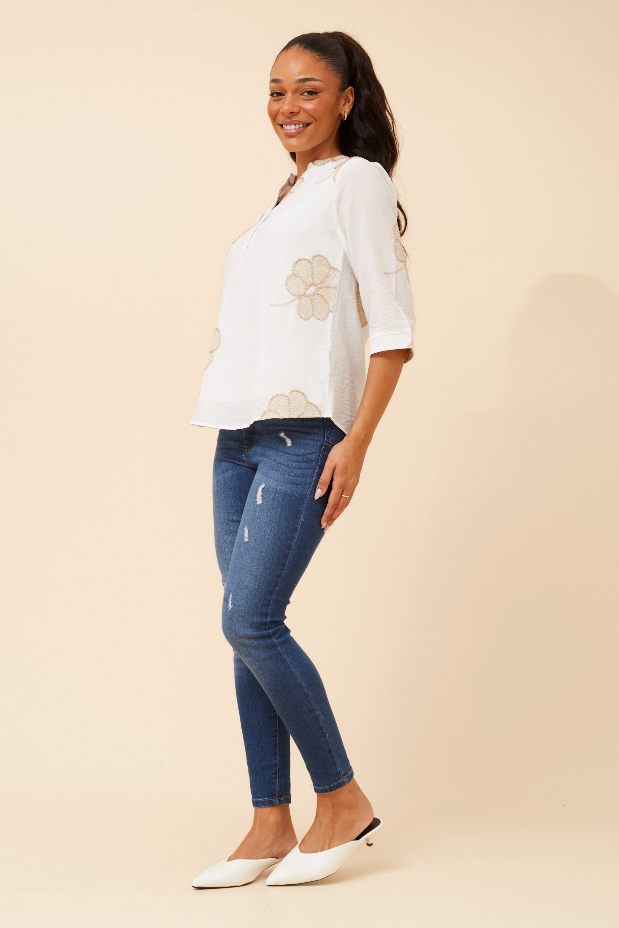 NORNAH EMBROIDERED TOP
