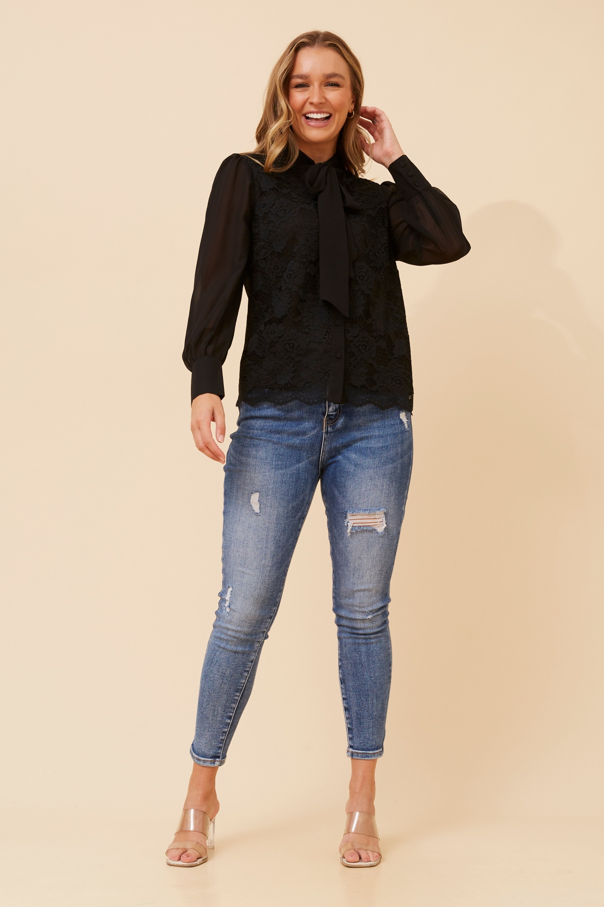 OLEA SOLID BLOUSE