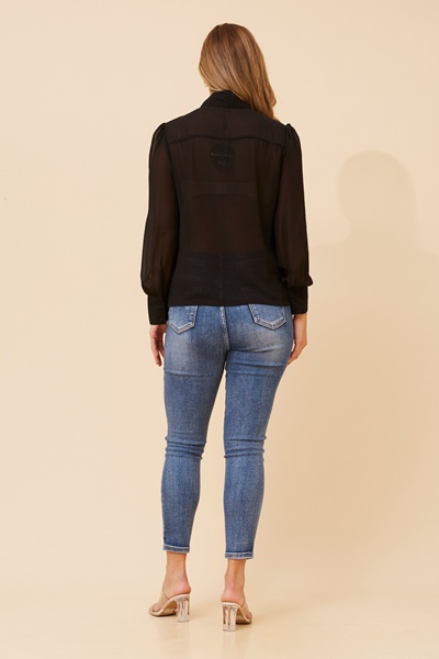 OLEA SOLID BLOUSE