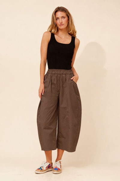 OLIVET SOLID BARREL PANTS