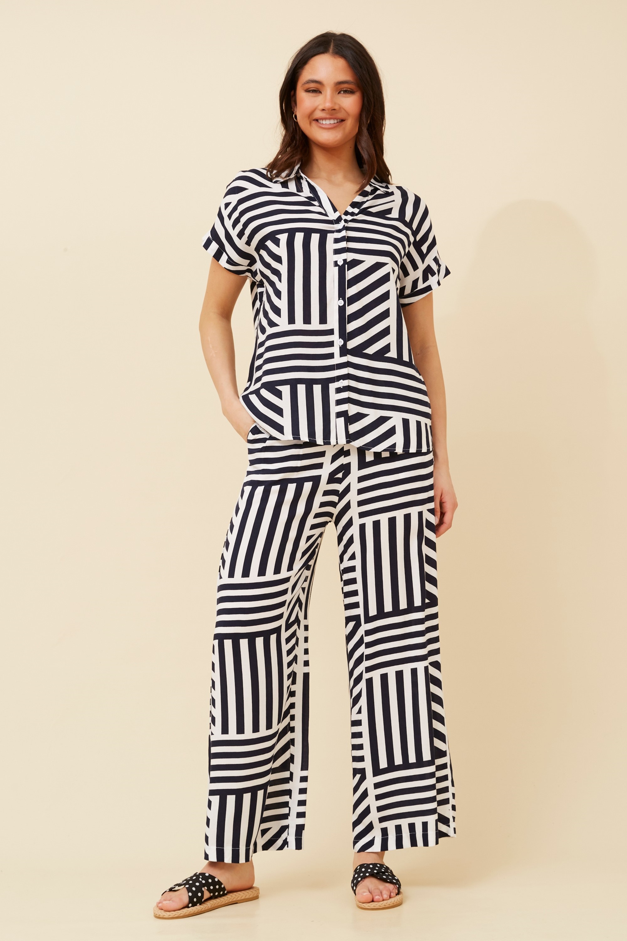 Patchwork stripe printed long pant and cap sleeve shirt set