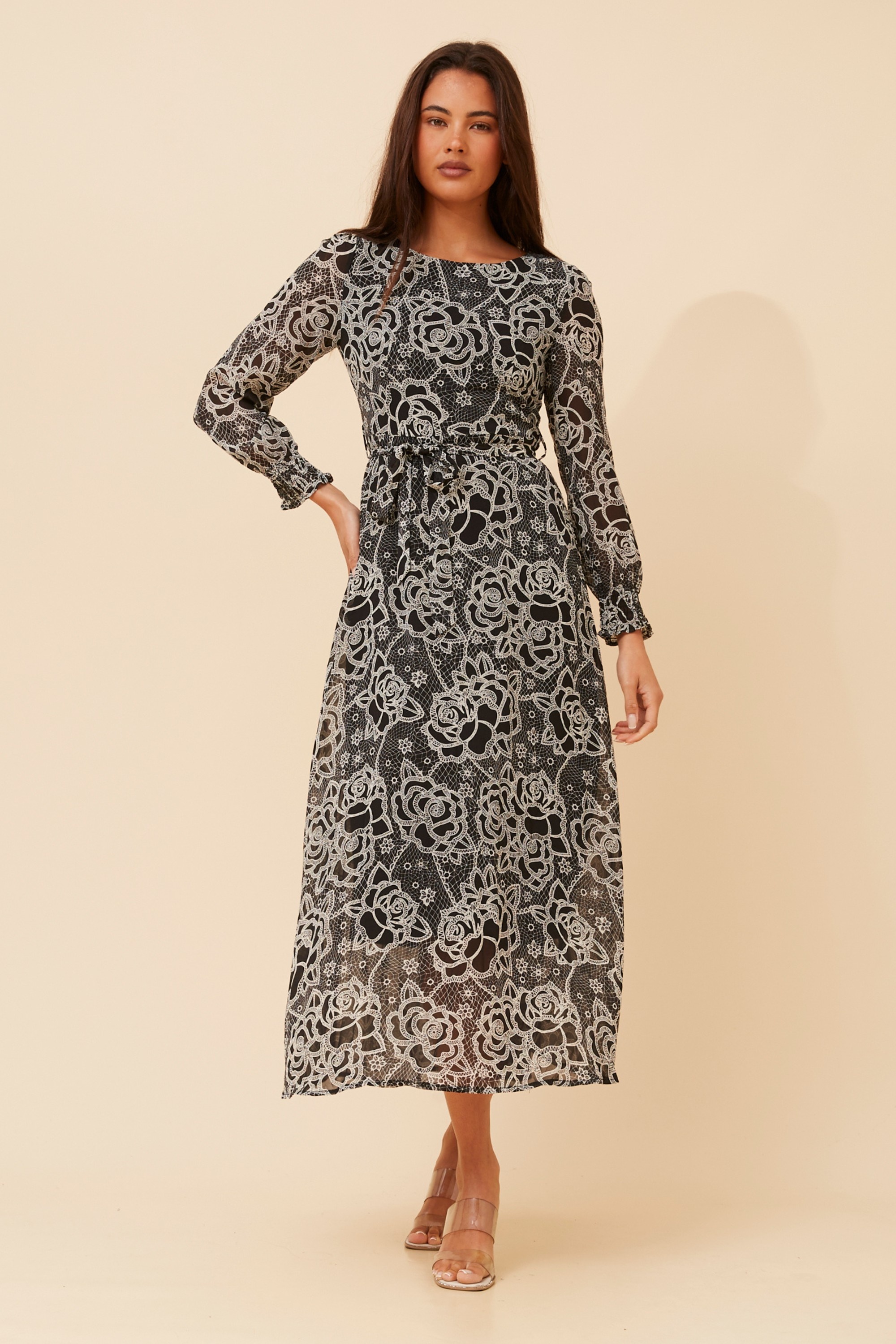 PRISCILLA FLORAL PRINT MAXI DRESS