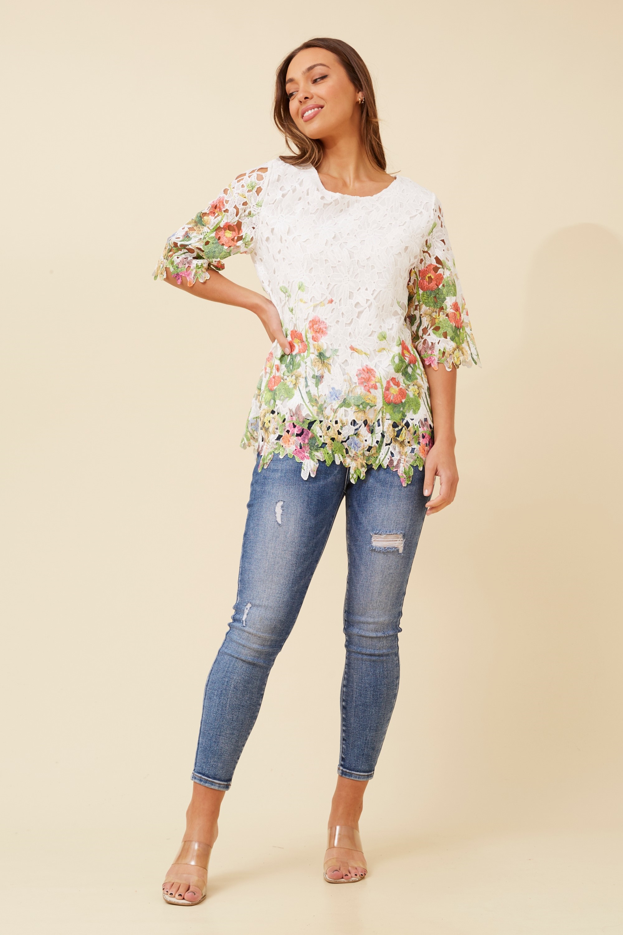 RAEDYN FLORAL LACE TOP