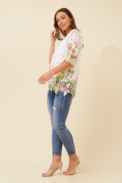 RAEDYN FLORAL LACE TOP