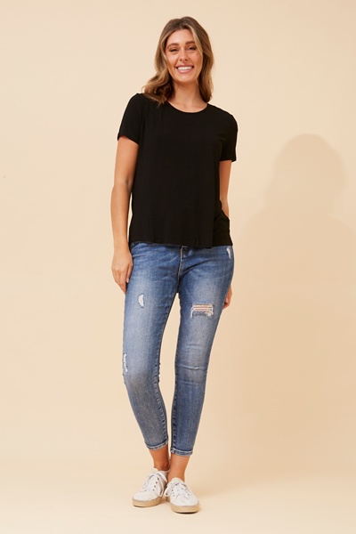 REGINA SOLID T-SHIRT